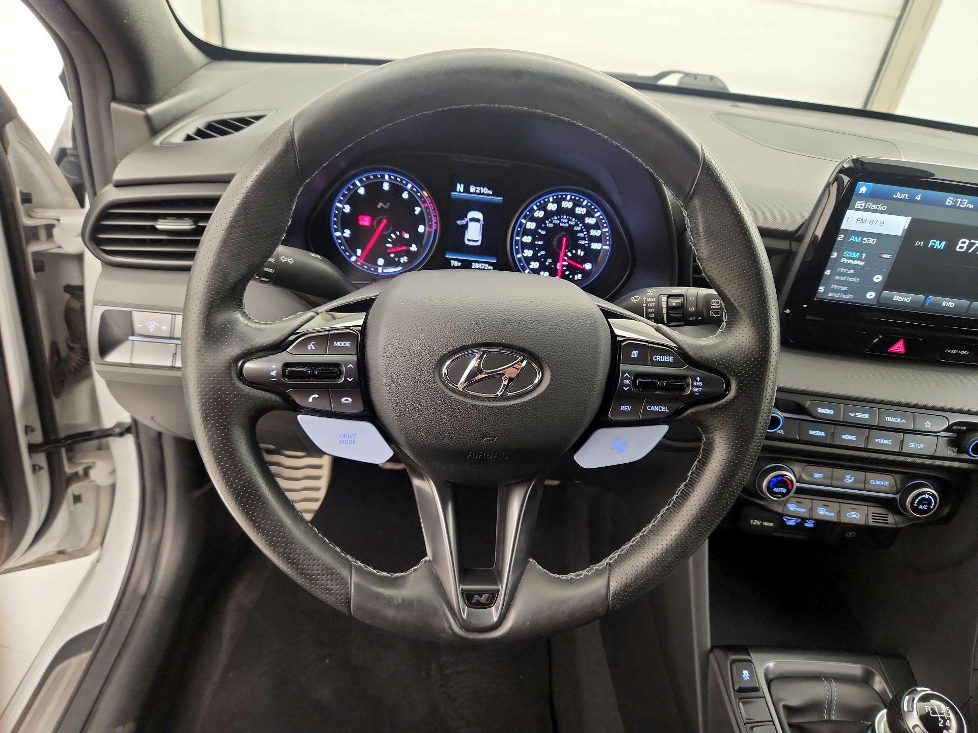 Thumbnail: 2019 Hyundai Veloster - 10