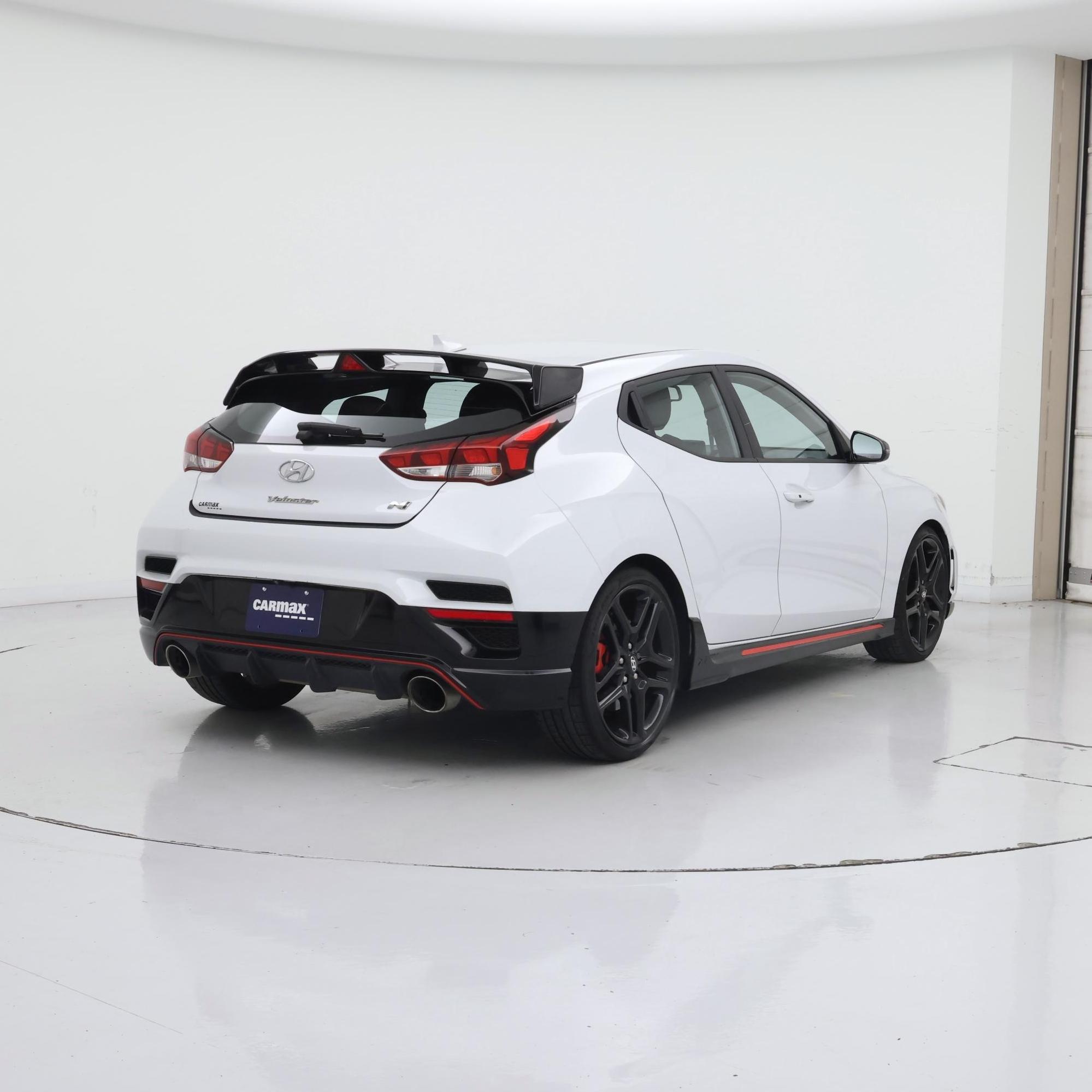 Thumbnail: 2019 Hyundai Veloster - 8