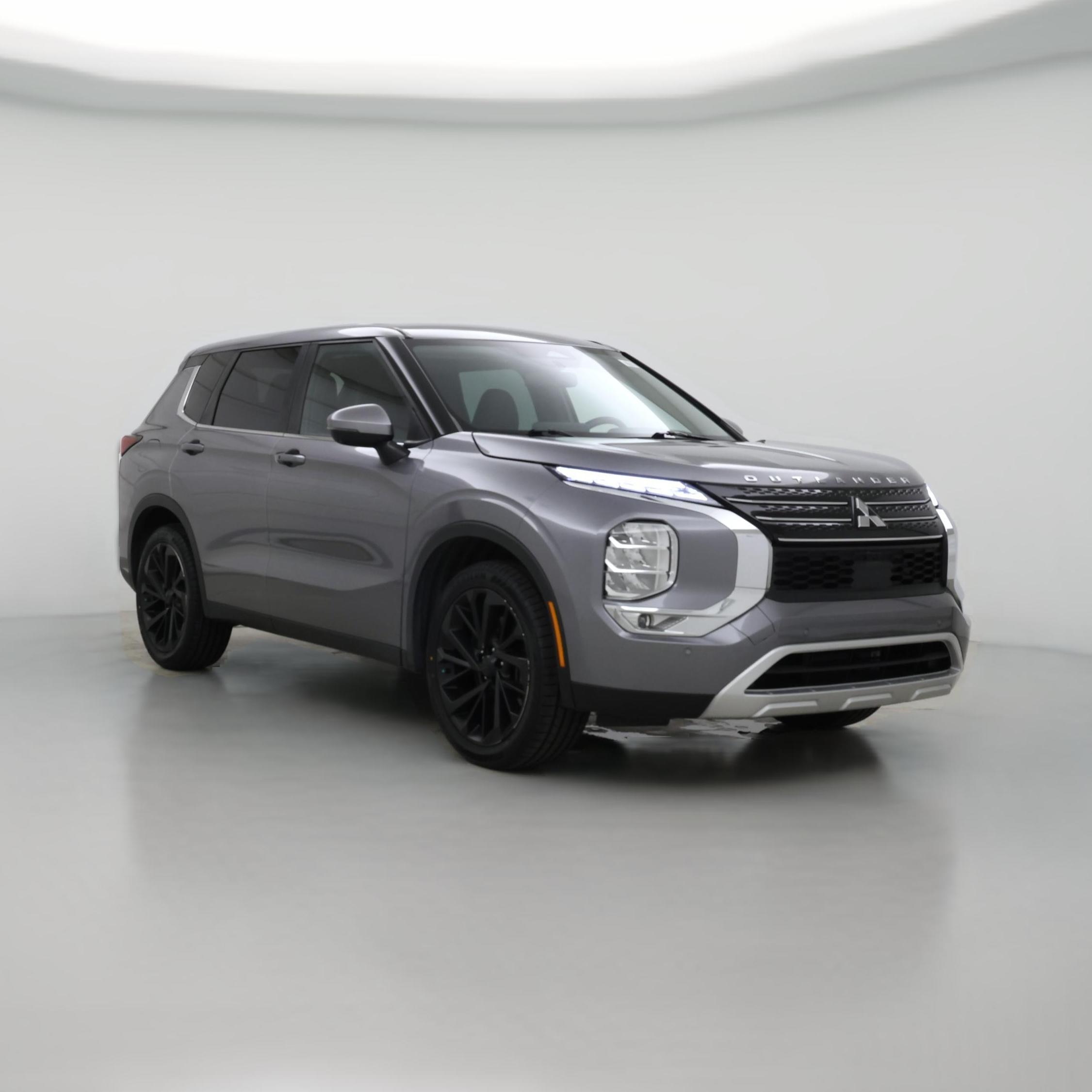 Thumbnail: 2023 Mitsubishi Outlander - 1