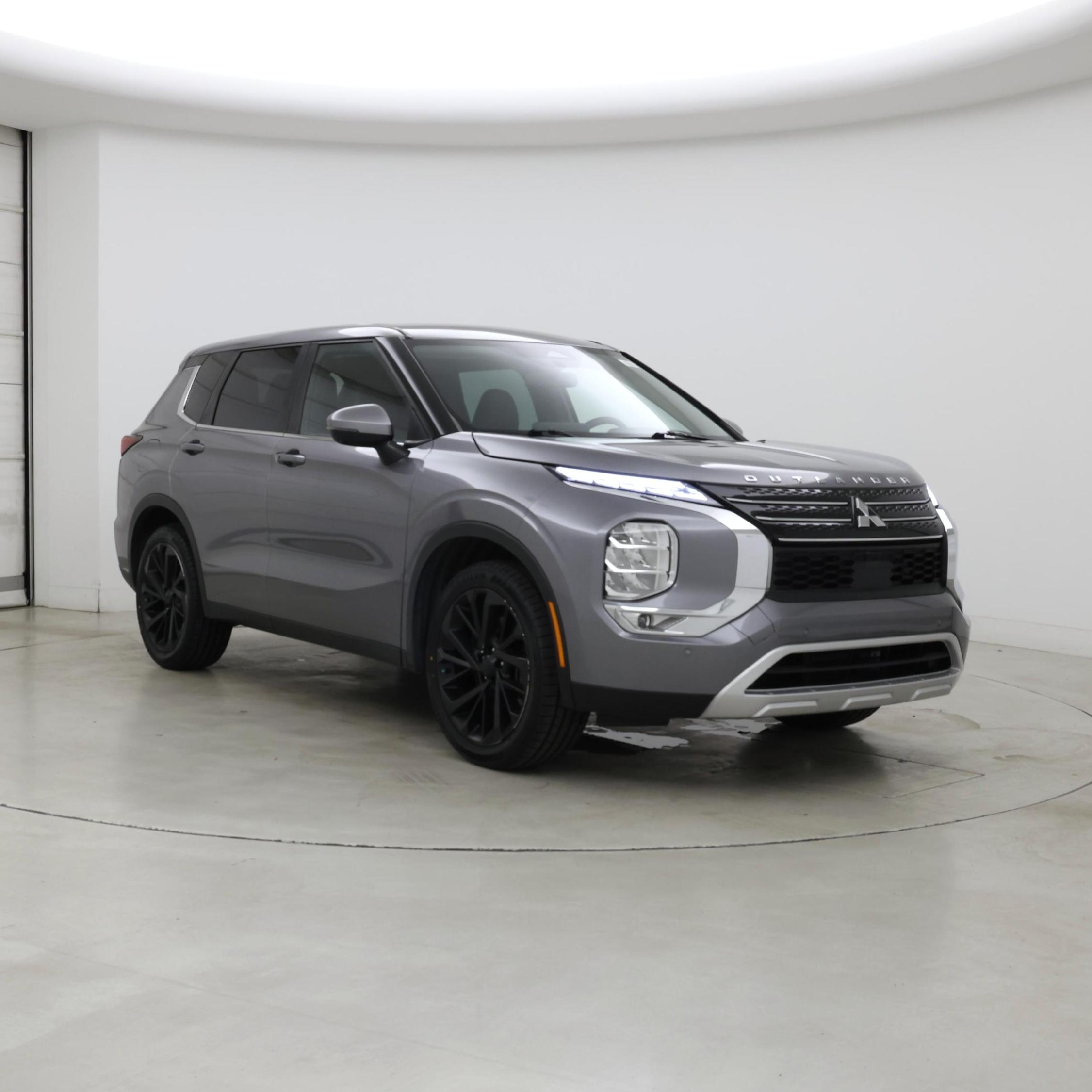 Gray 2023 Mitsubishi Outlander SUV / Crossover Front-Wheel Drive Automatic