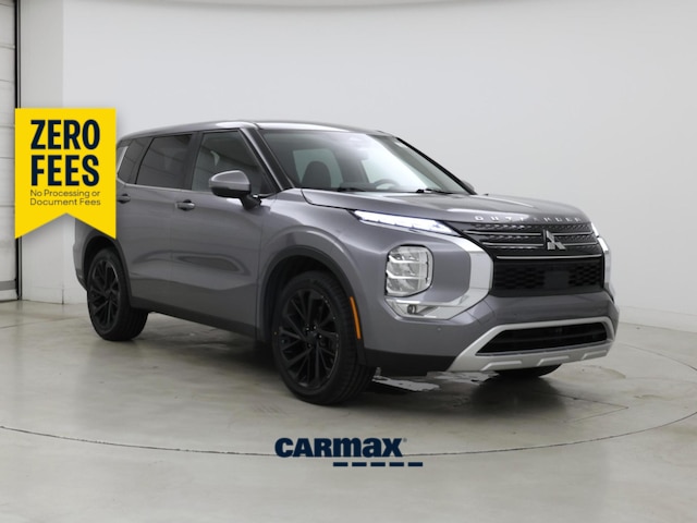 Gray 2023 Mitsubishi Outlander SUV / Crossover Front-Wheel Drive Automatic