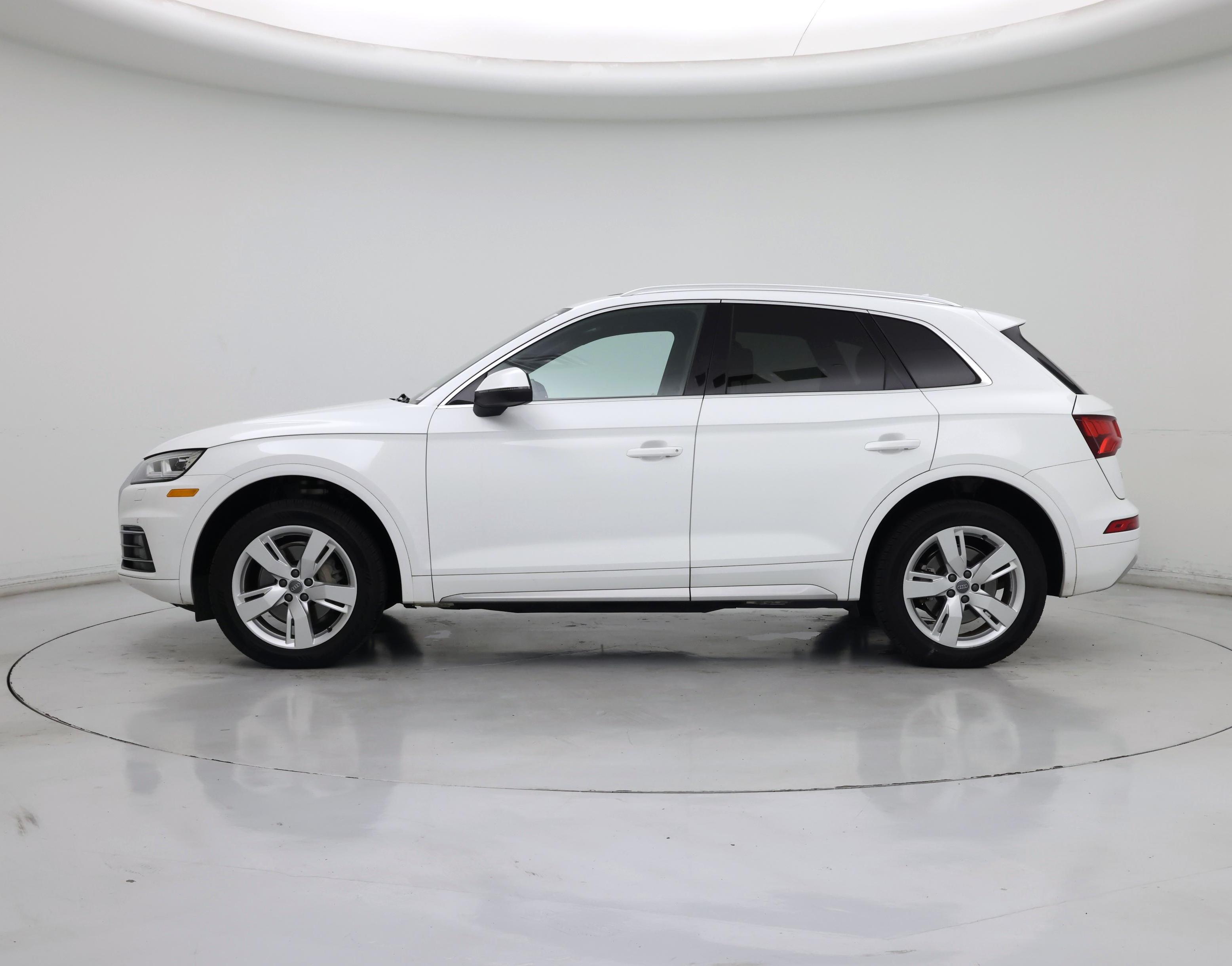 Thumbnail: 2018 Audi Q5 - 3