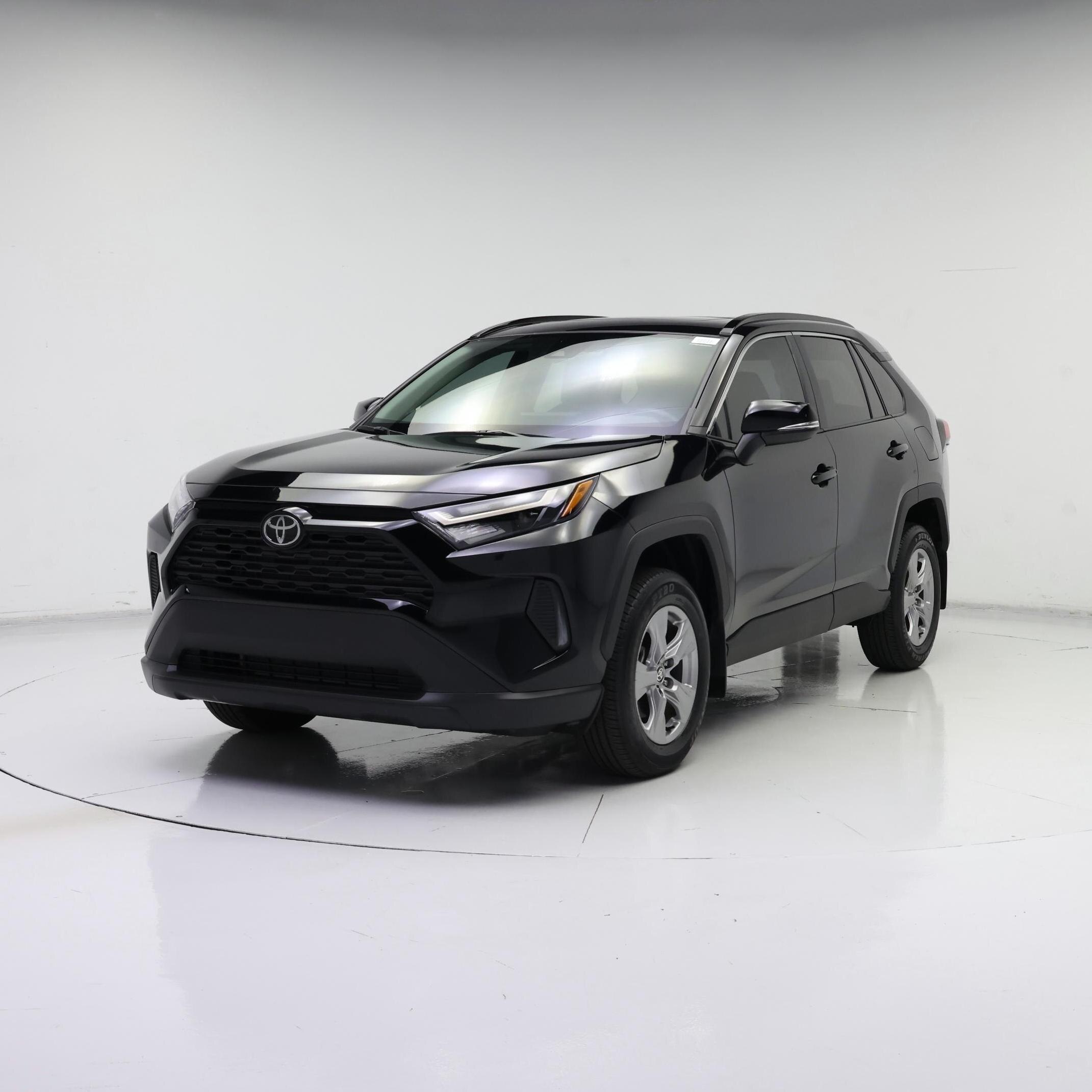 Thumbnail: 2025 Toyota RAV4 - 4
