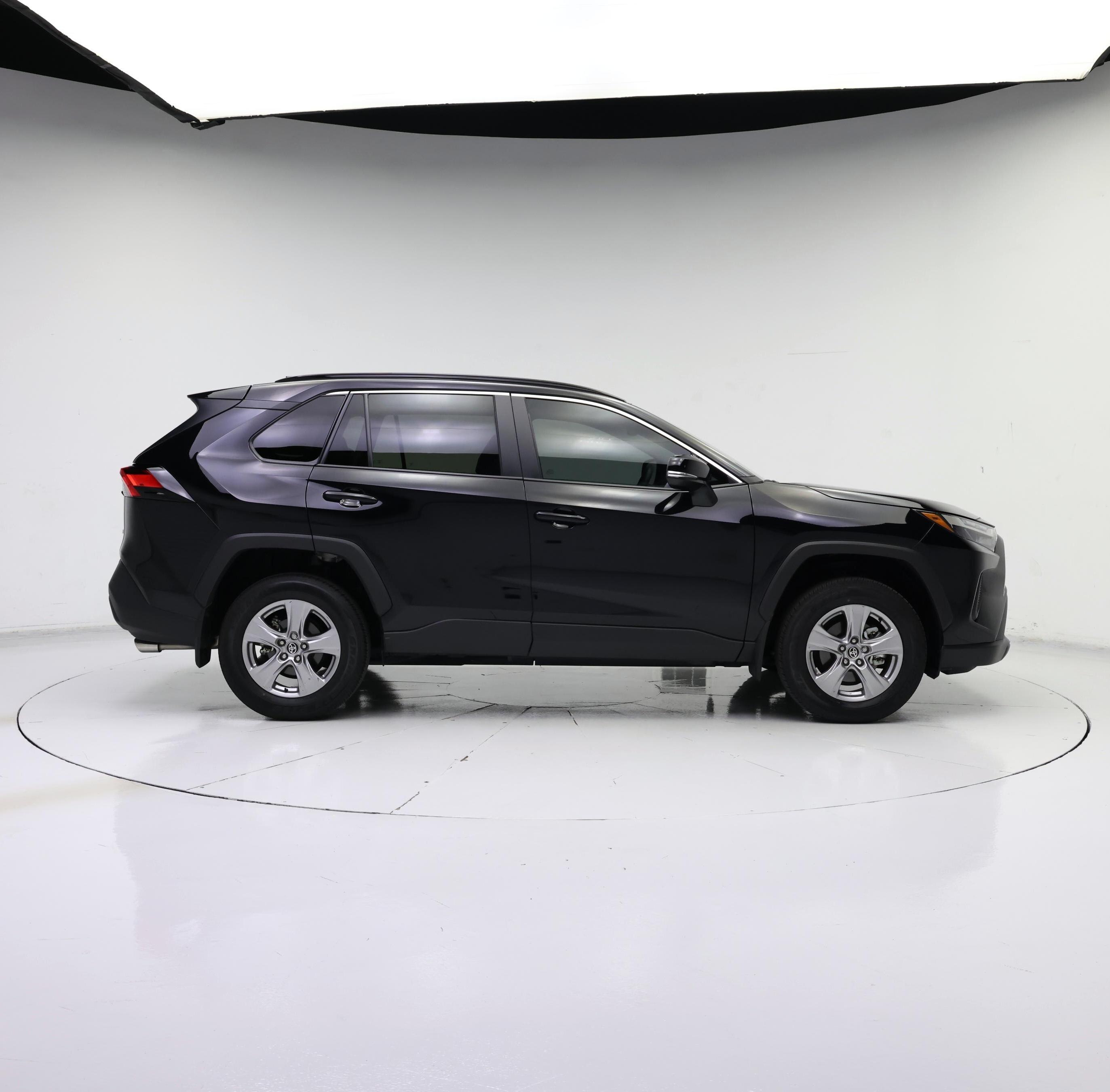 Thumbnail: 2025 Toyota RAV4 - 7
