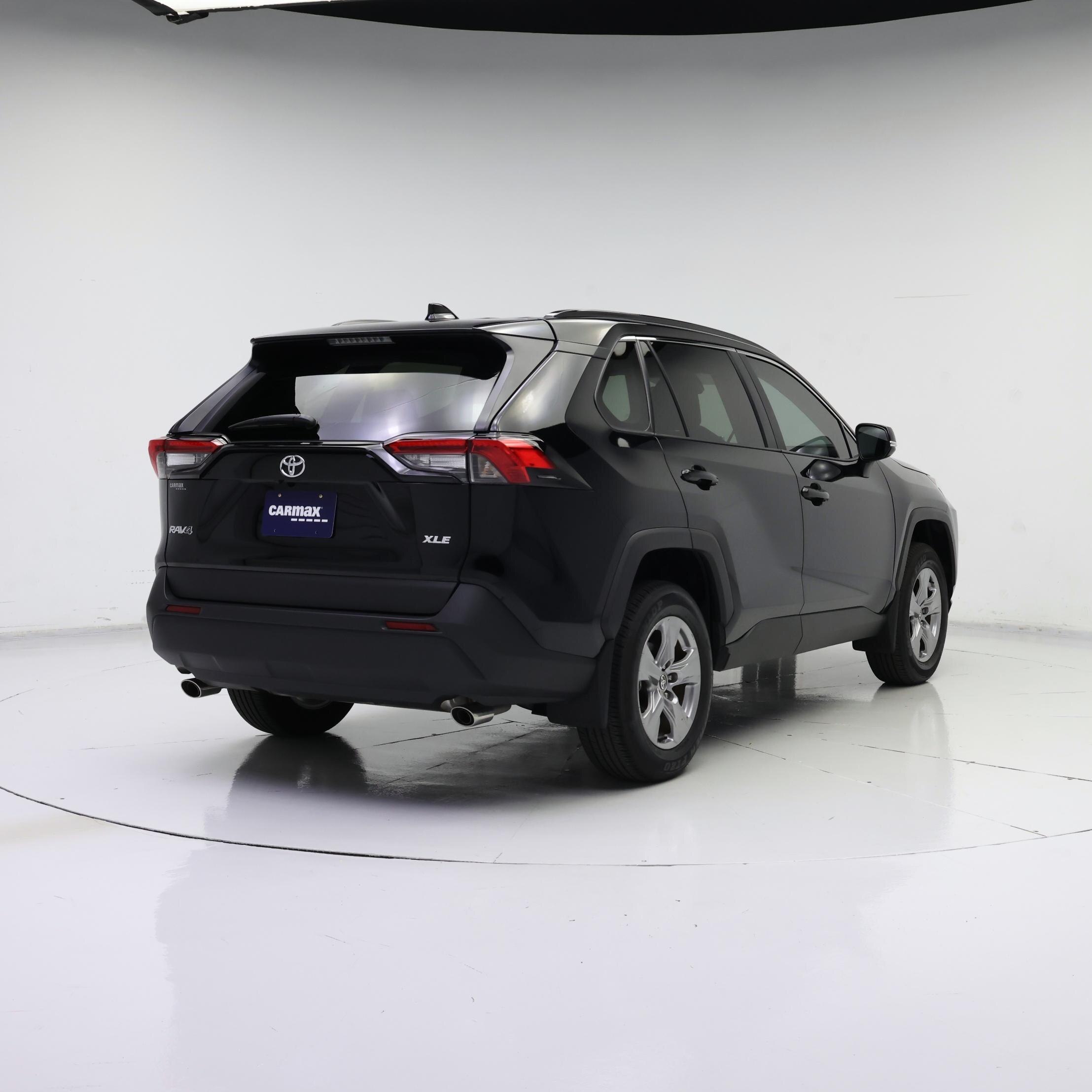 Thumbnail: 2025 Toyota RAV4 - 8