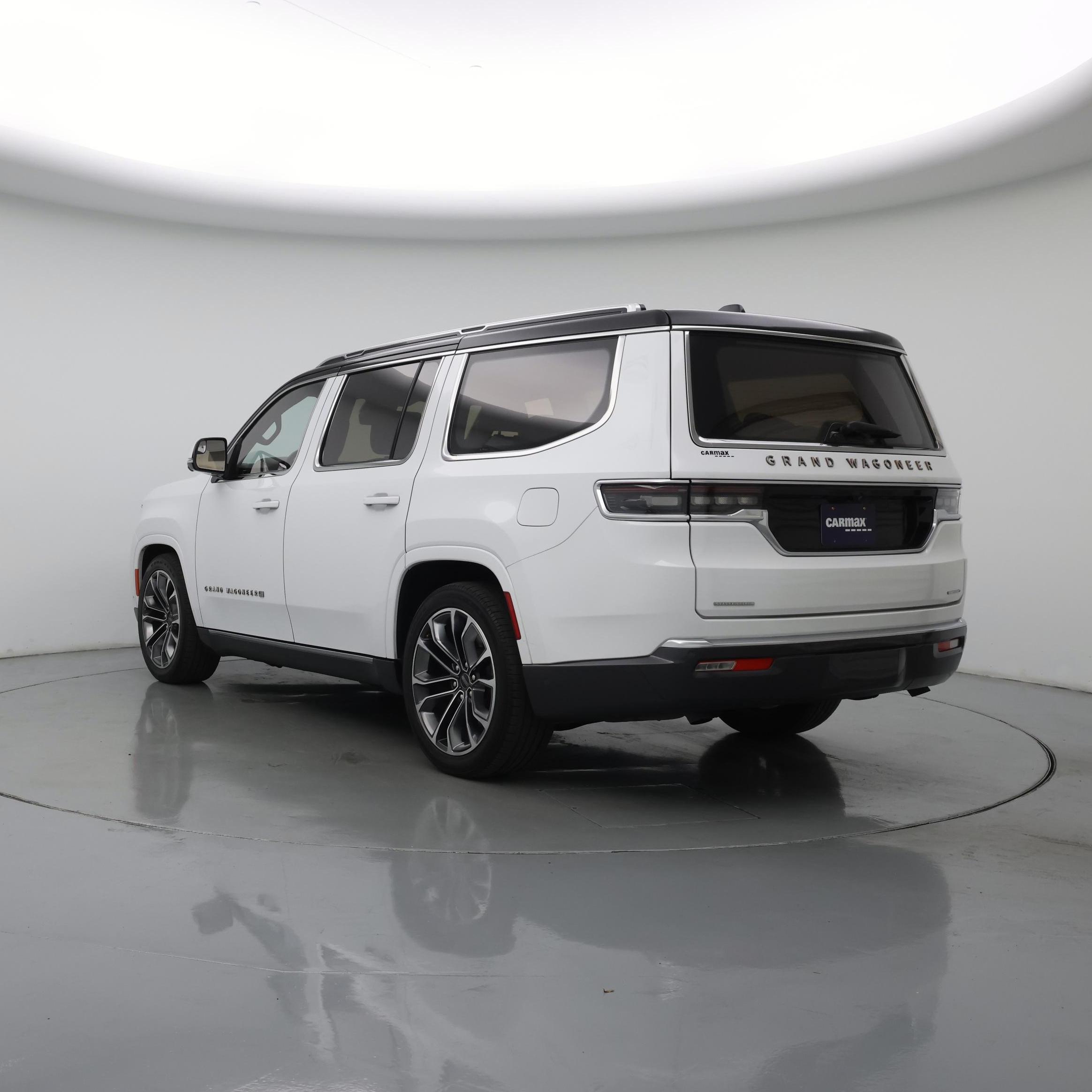 Thumbnail: 2022 Jeep Grand Wagoneer - 2