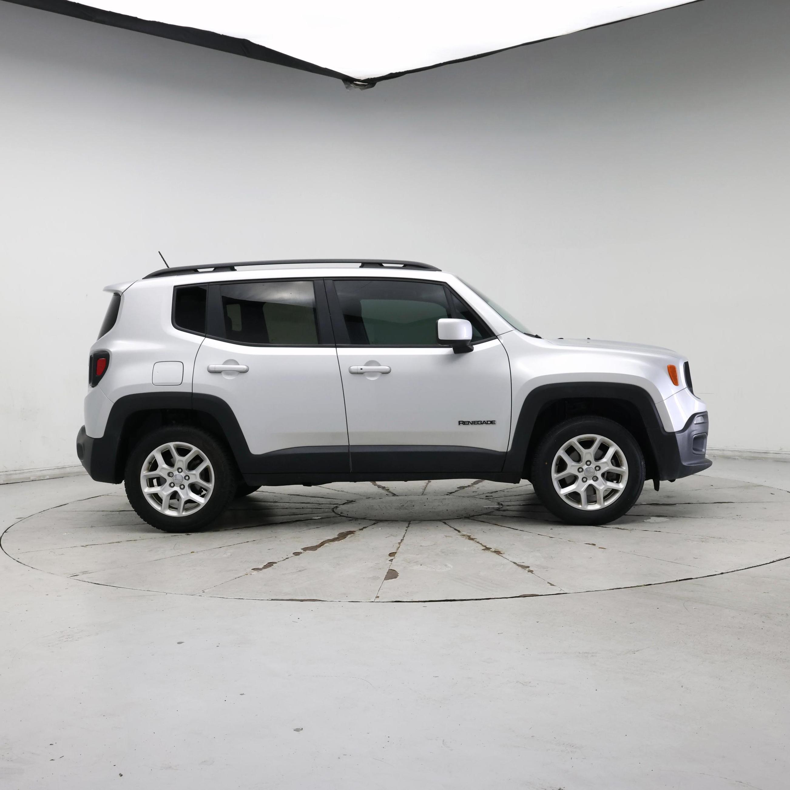 Thumbnail: 2017 Jeep Renegade - 7