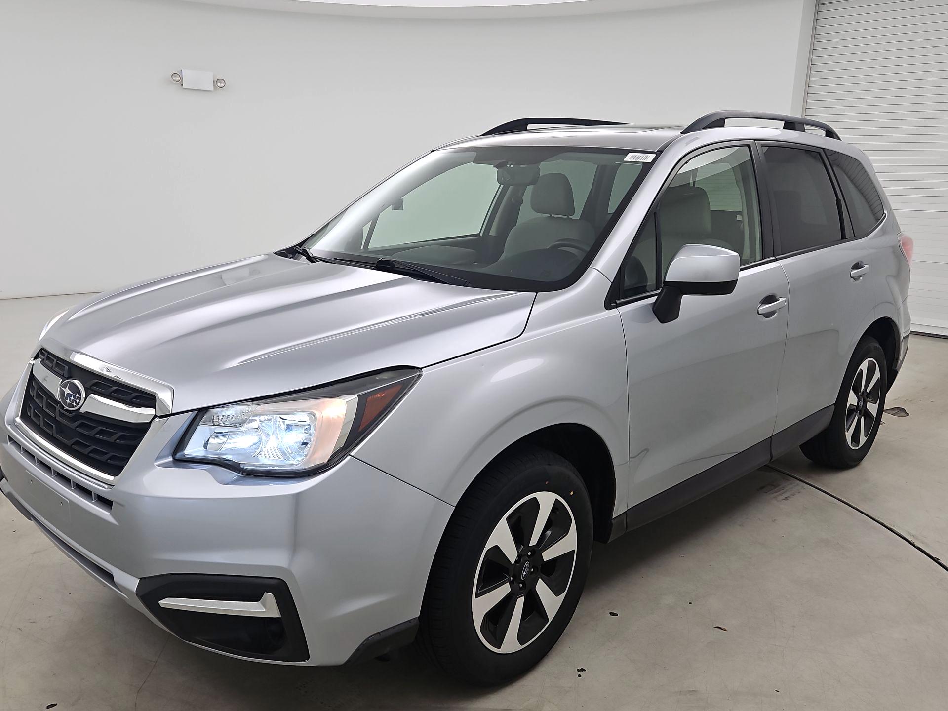 Thumbnail: 2018 Subaru Forester - 3
