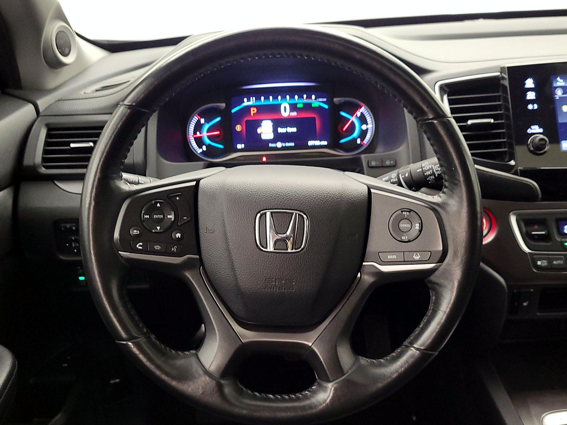 Thumbnail: 2019 Honda Pilot - 10