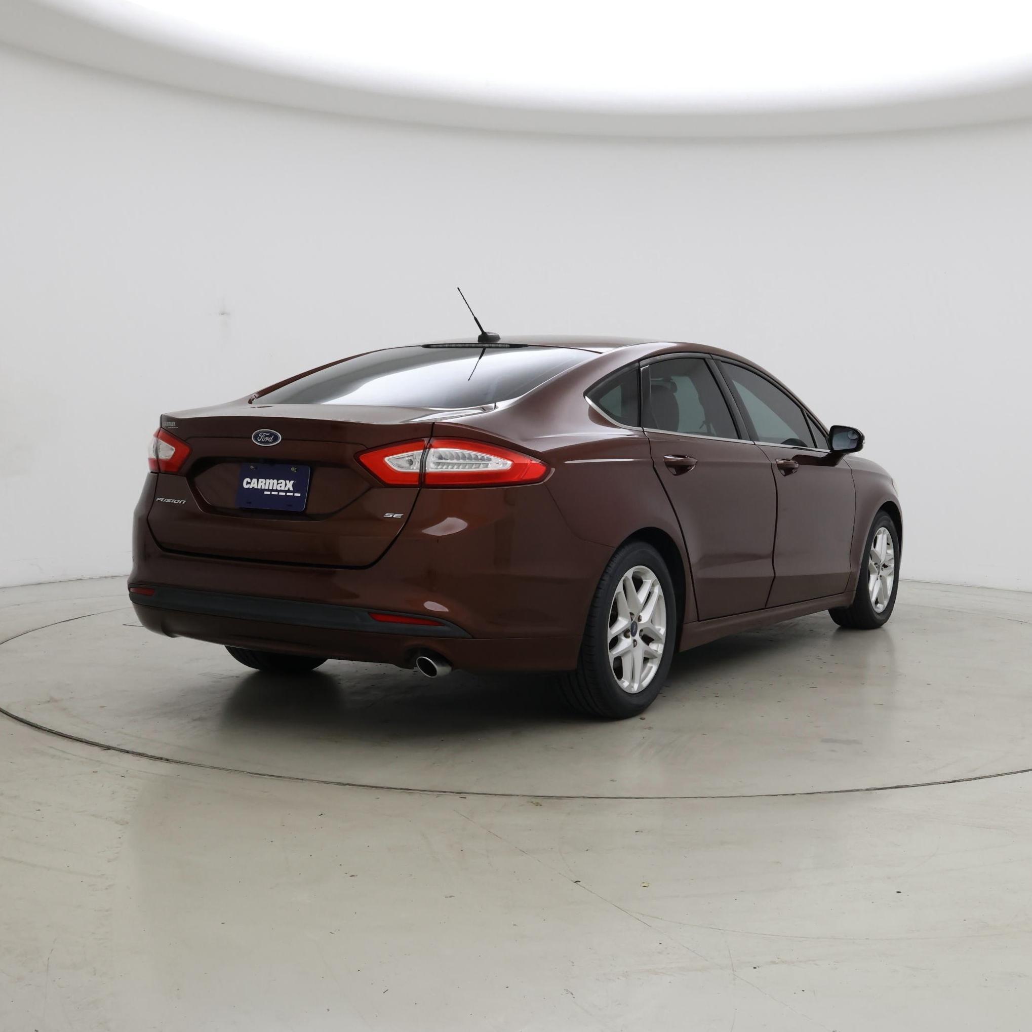 Thumbnail: 2016 Ford Fusion - 8