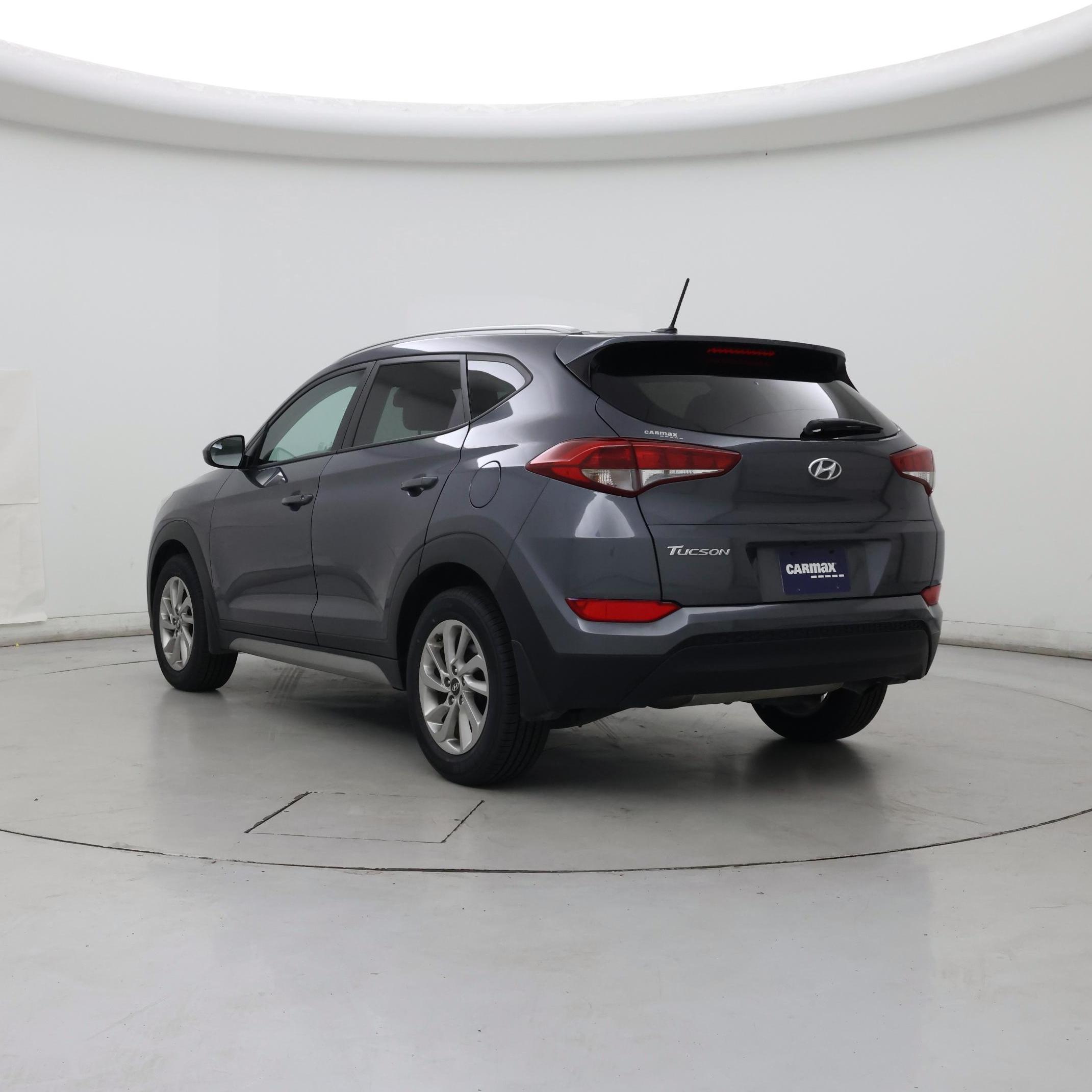 Thumbnail: 2017 Hyundai Tucson - 2