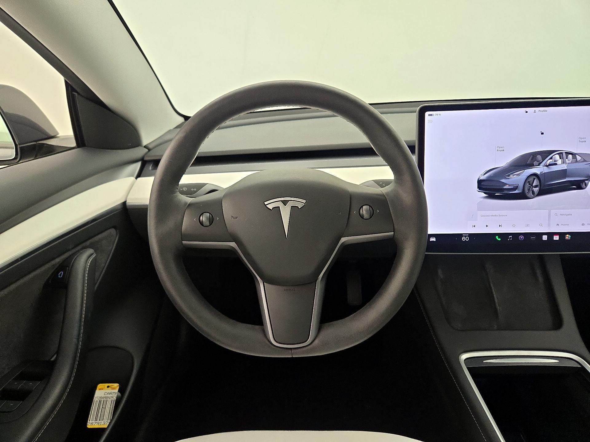Thumbnail: 2023 Tesla Model 3 - 10