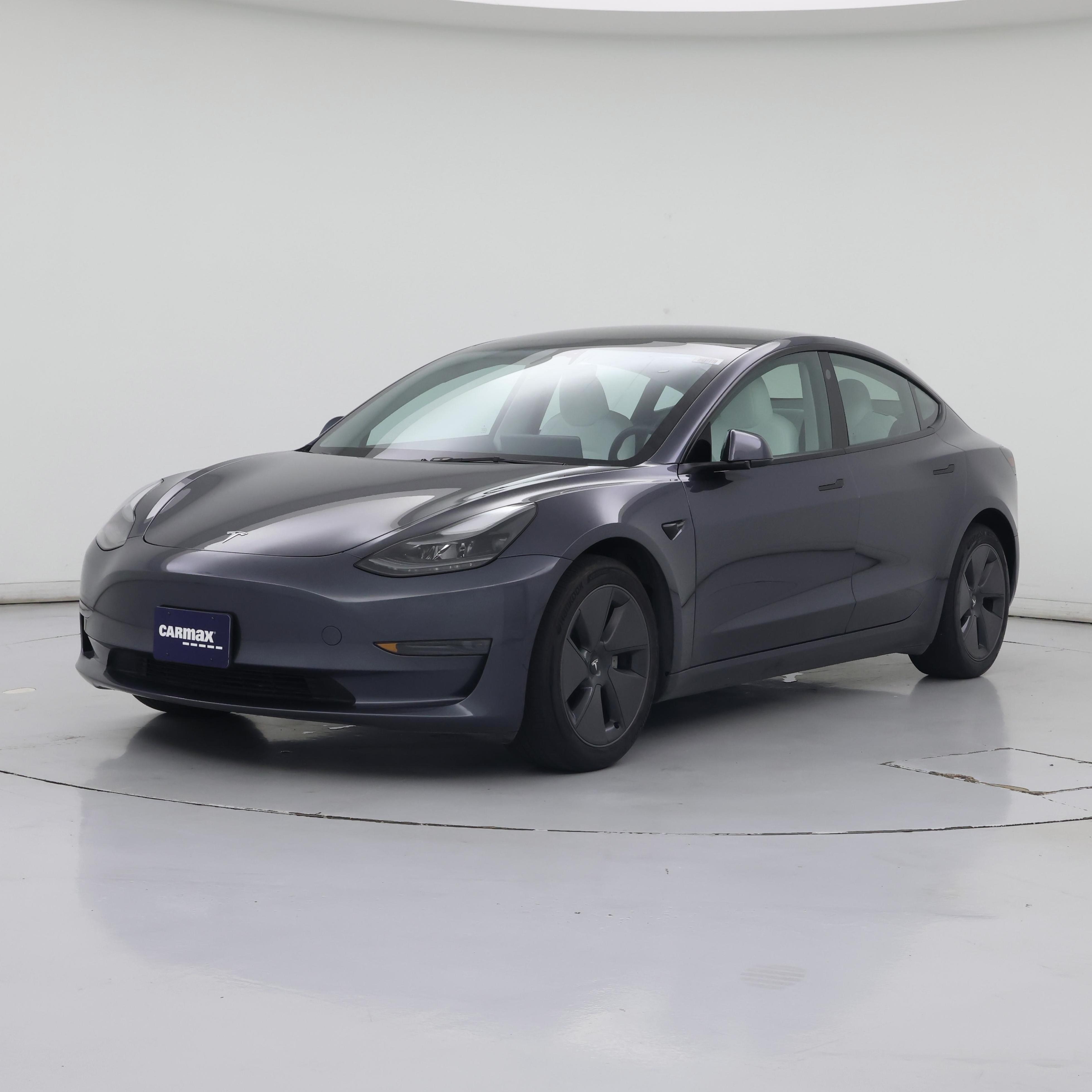 Thumbnail: 2023 Tesla Model 3 - 4