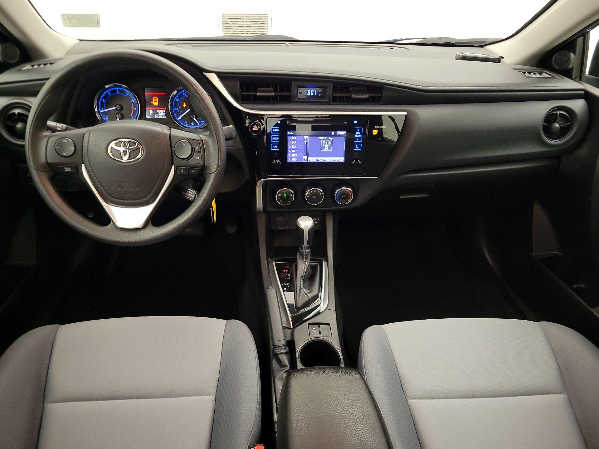 Thumbnail: 2017 Toyota Corolla - 9