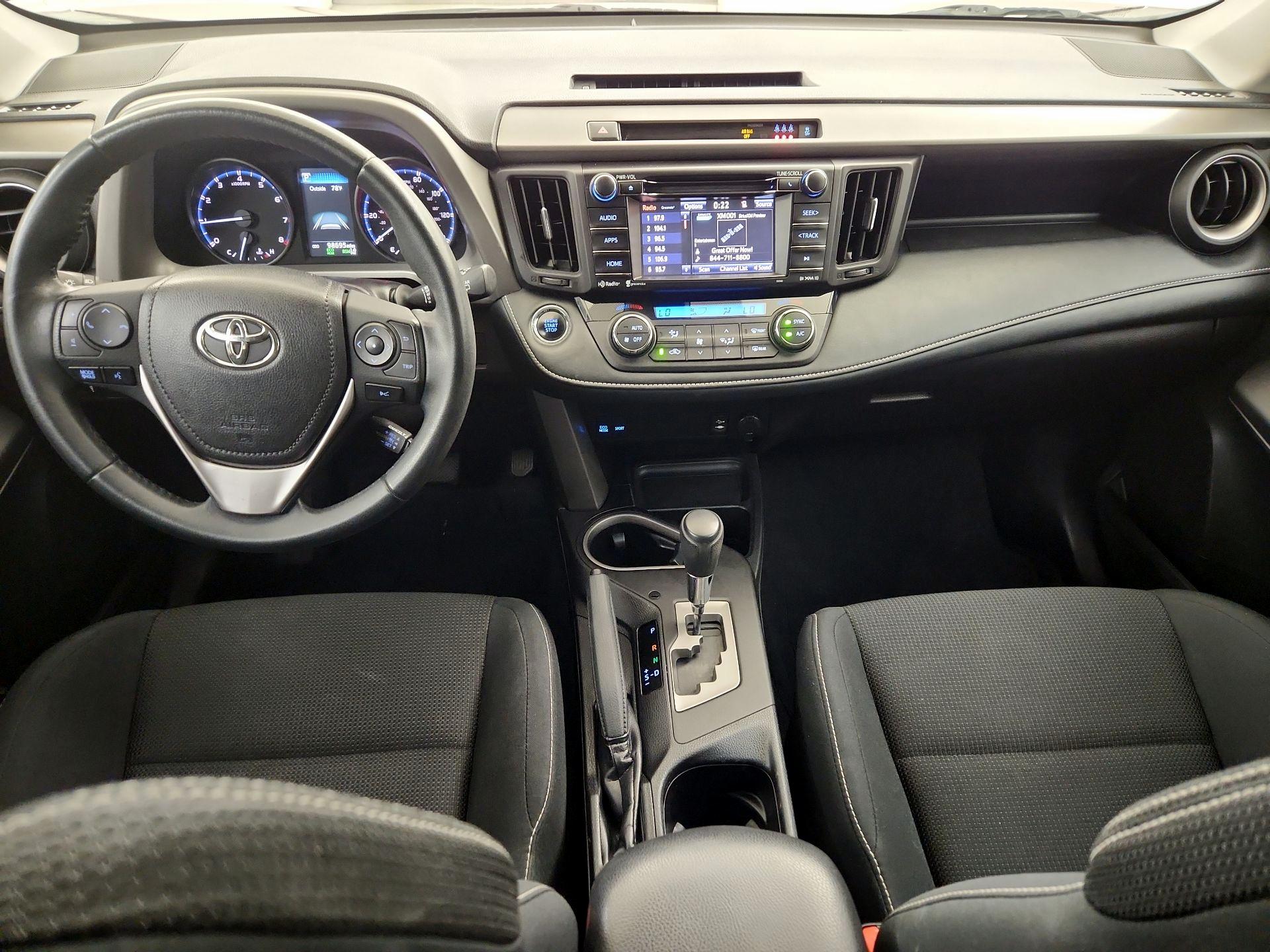 Thumbnail: 2018 Toyota RAV4 - 9