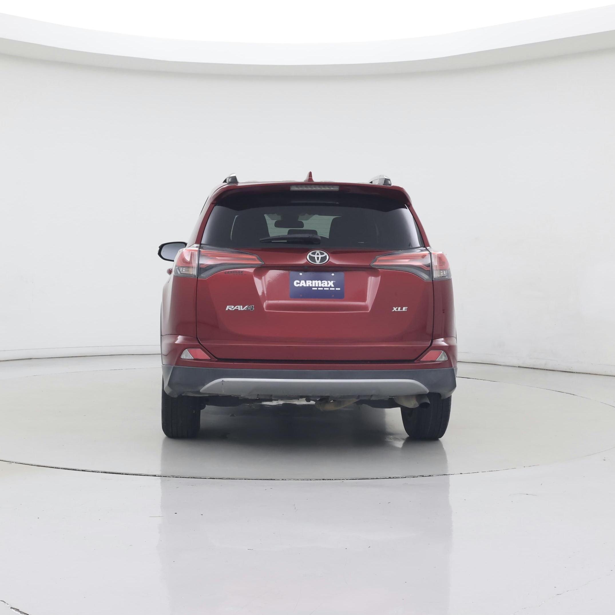 Thumbnail: 2018 Toyota RAV4 - 6