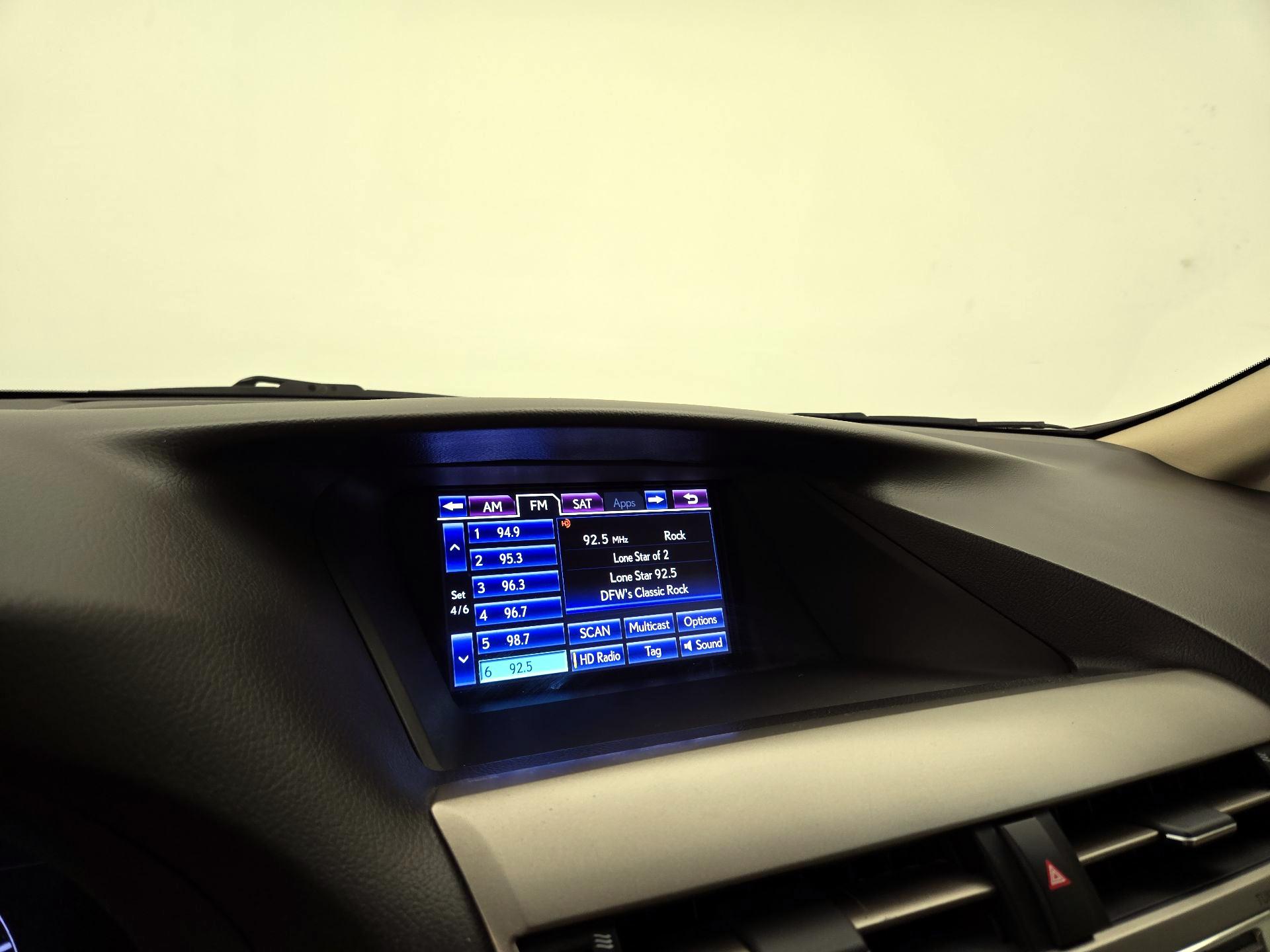 Thumbnail: 2015 Lexus RX - 16