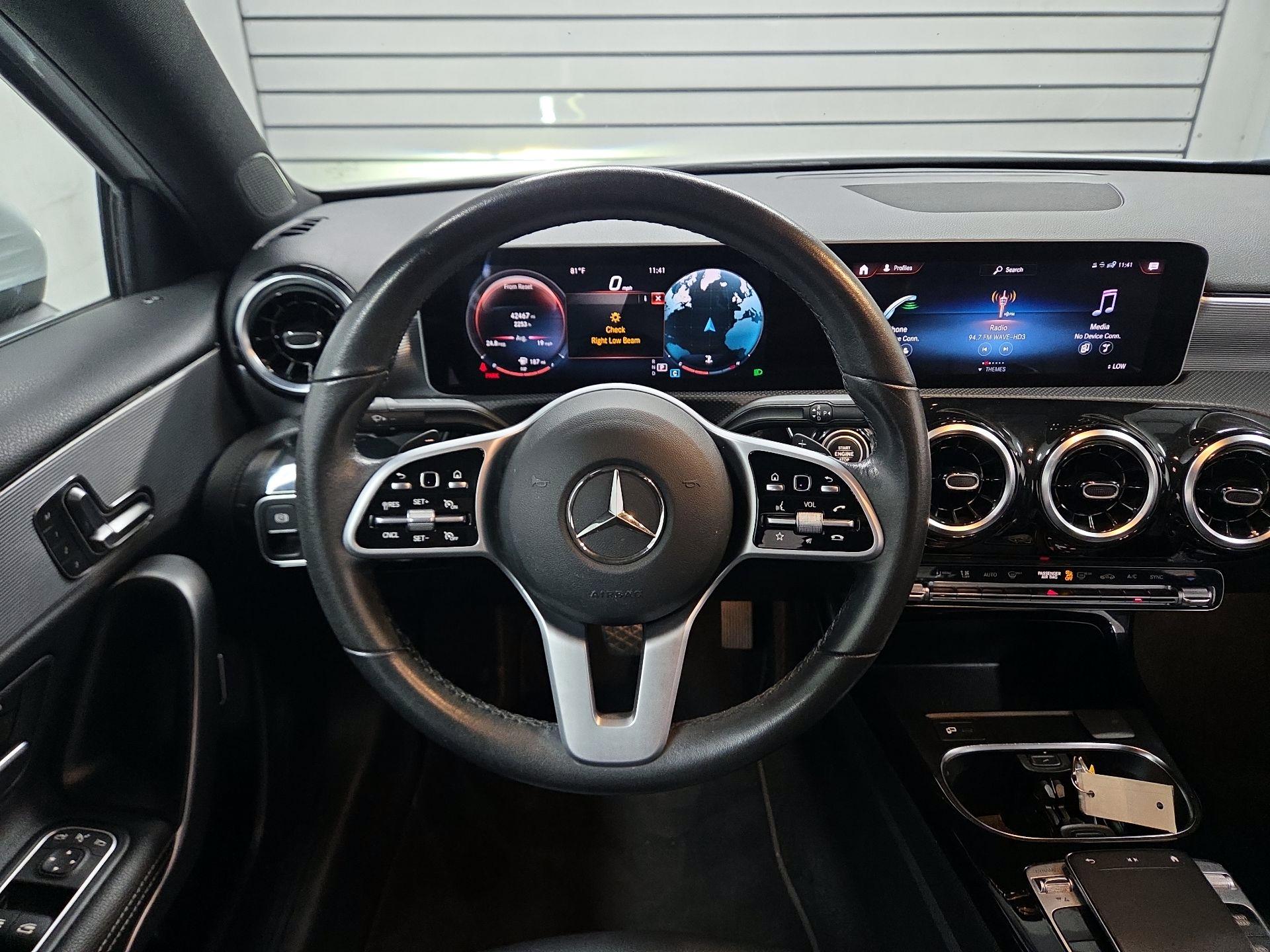 Thumbnail: 2020 Mercedes-Benz A-Class - 10