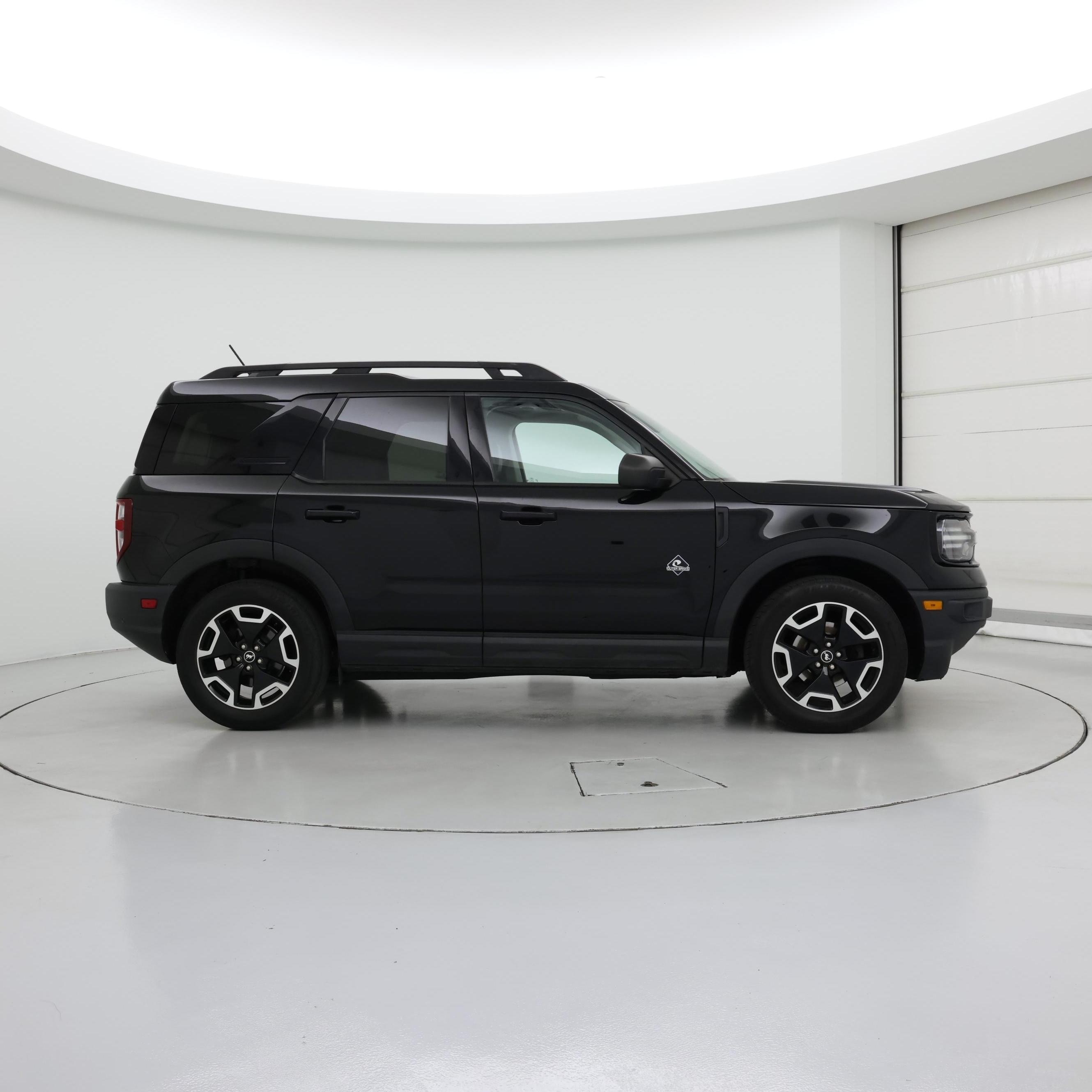 Thumbnail: 2022 Ford Bronco Sport - 7