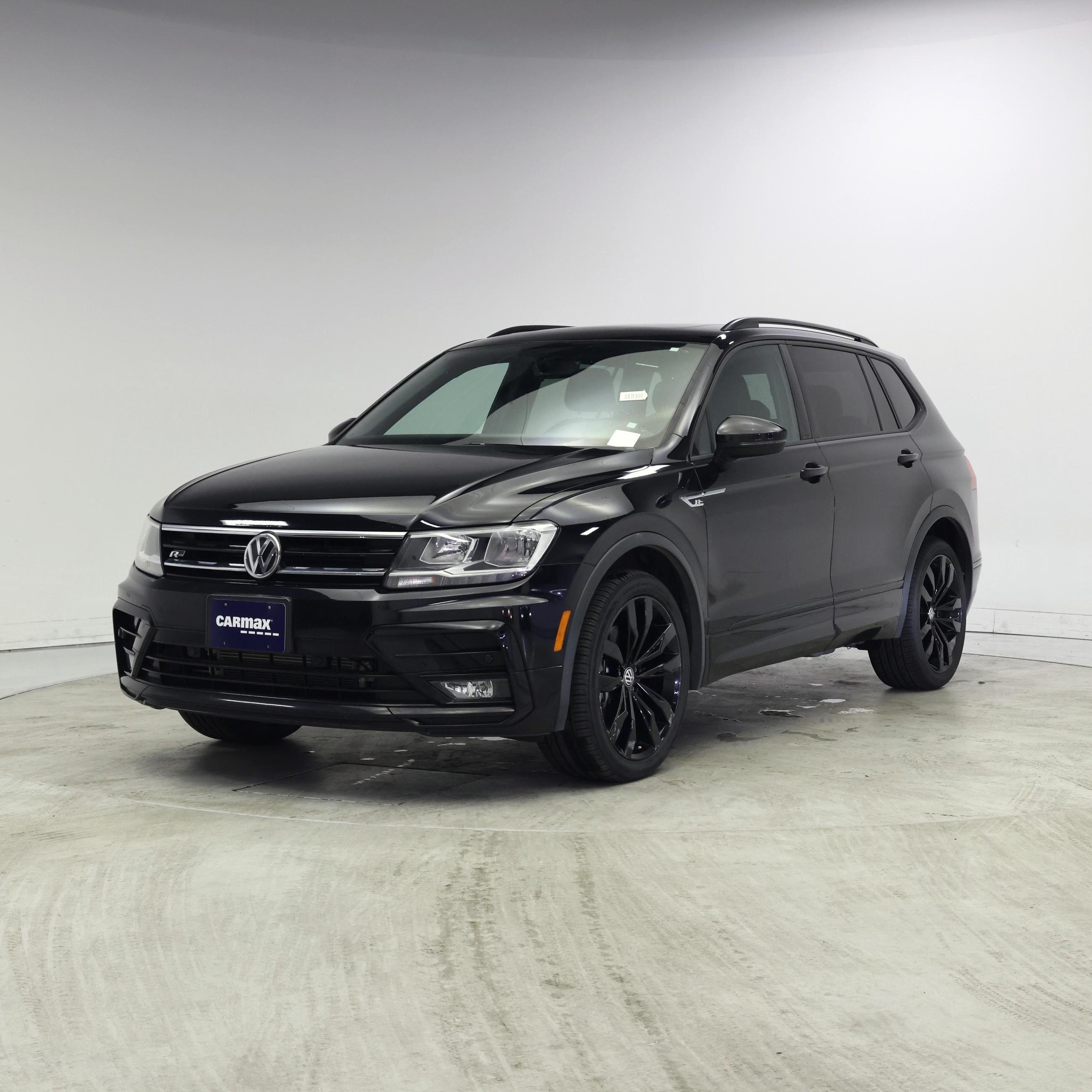 Thumbnail: 2021 Volkswagen Tiguan - 4