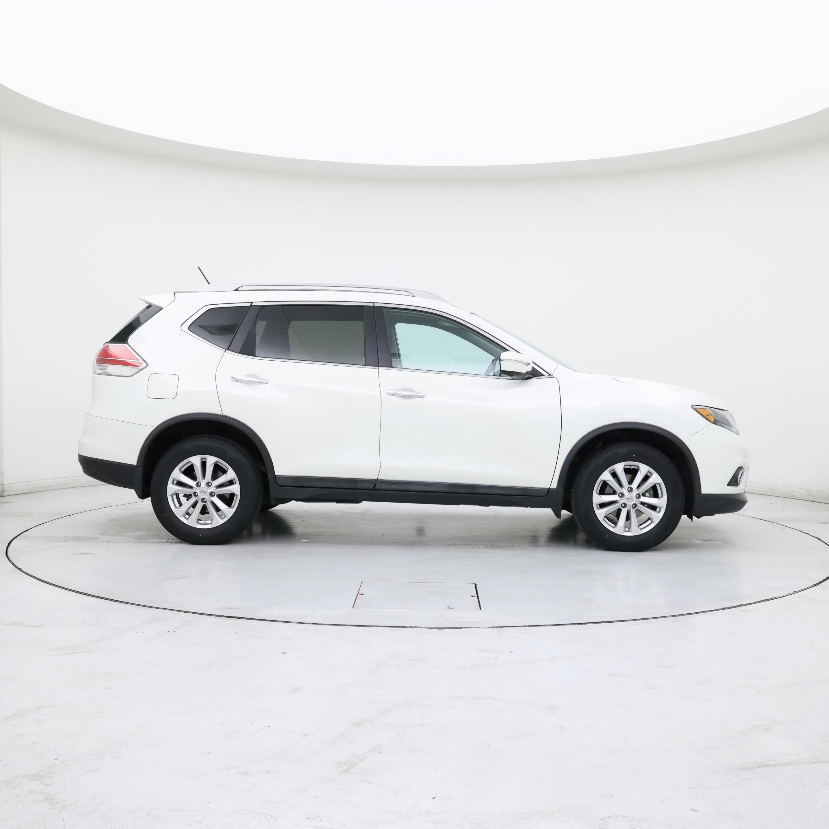 Thumbnail: 2015 Nissan Rogue - 7