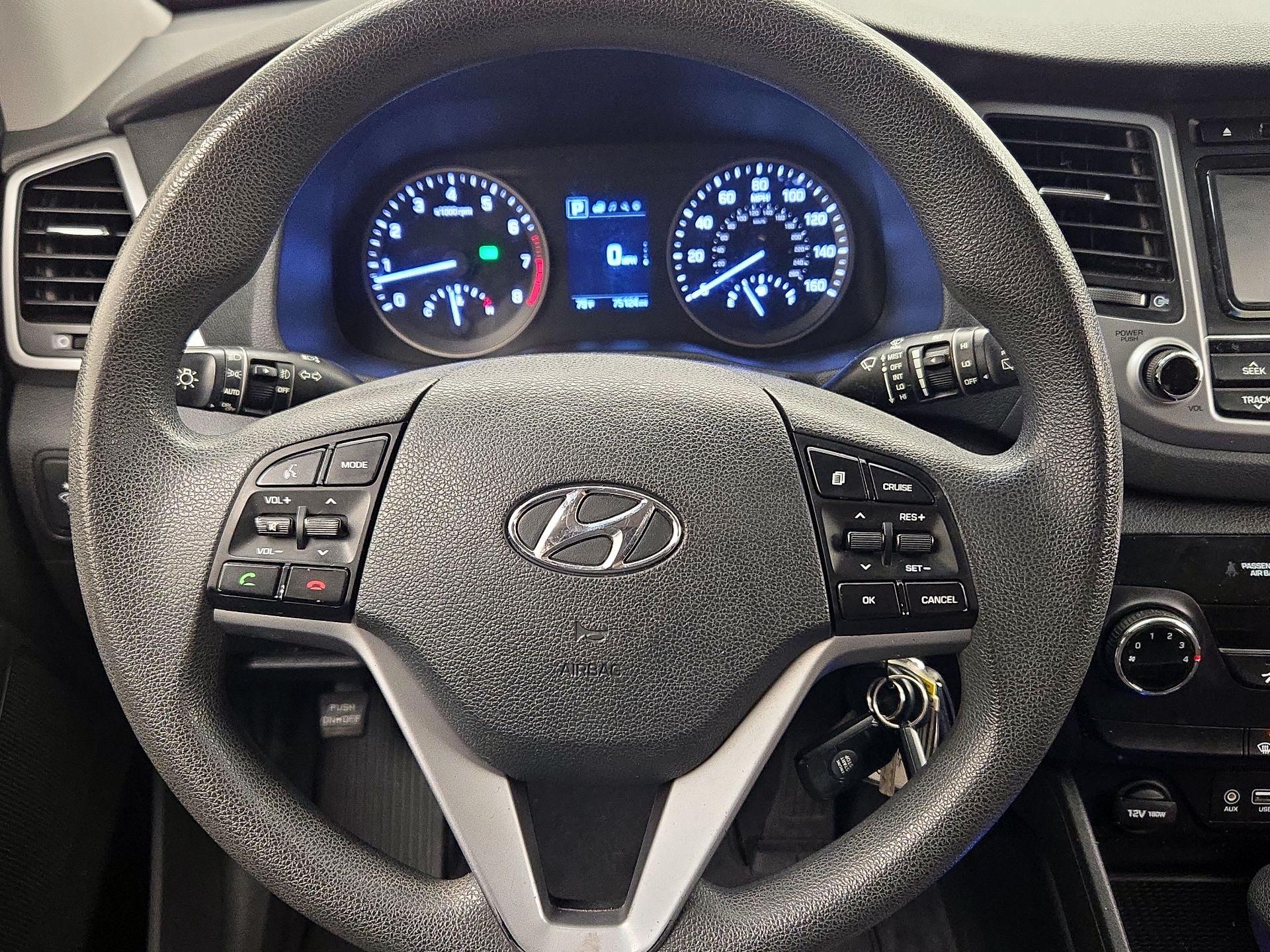 Thumbnail: 2017 Hyundai Tucson - 10