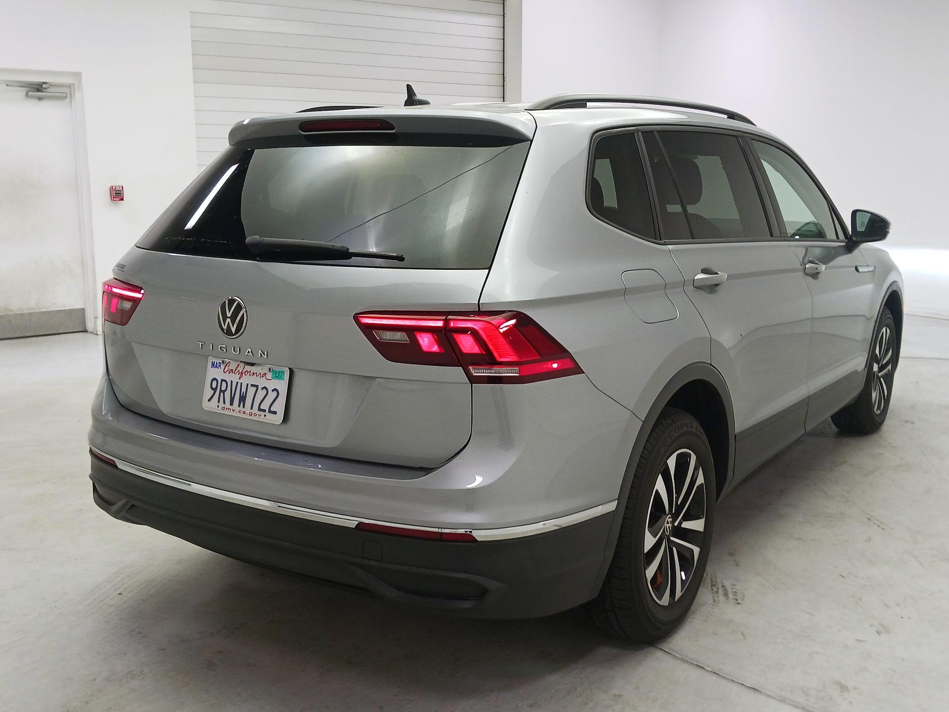 Thumbnail: 2023 Volkswagen Tiguan - 5