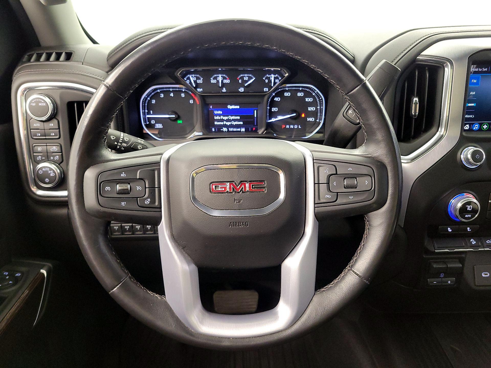Thumbnail: 2022 GMC Sierra 3500 - 10