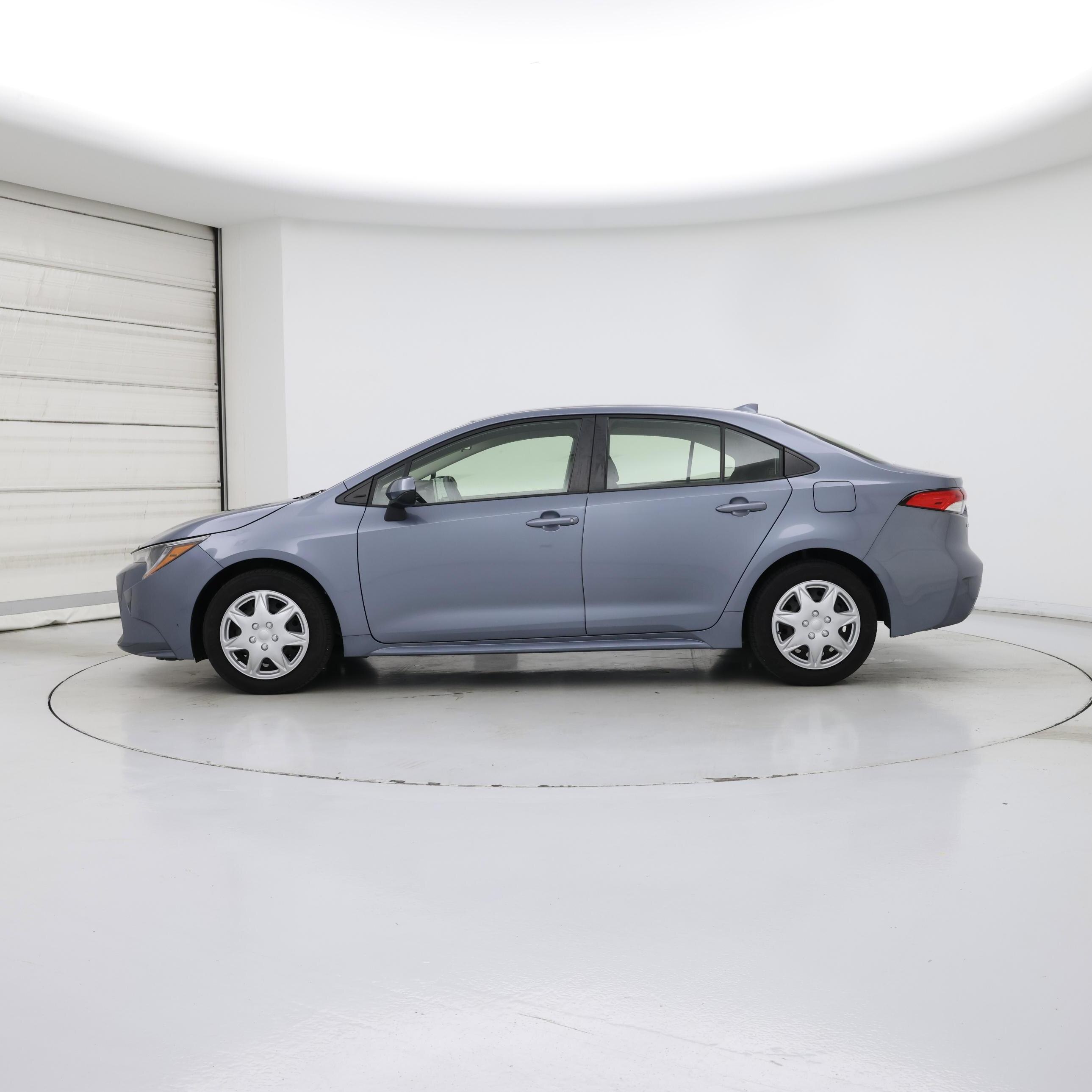 Thumbnail: 2021 Toyota Corolla - 3