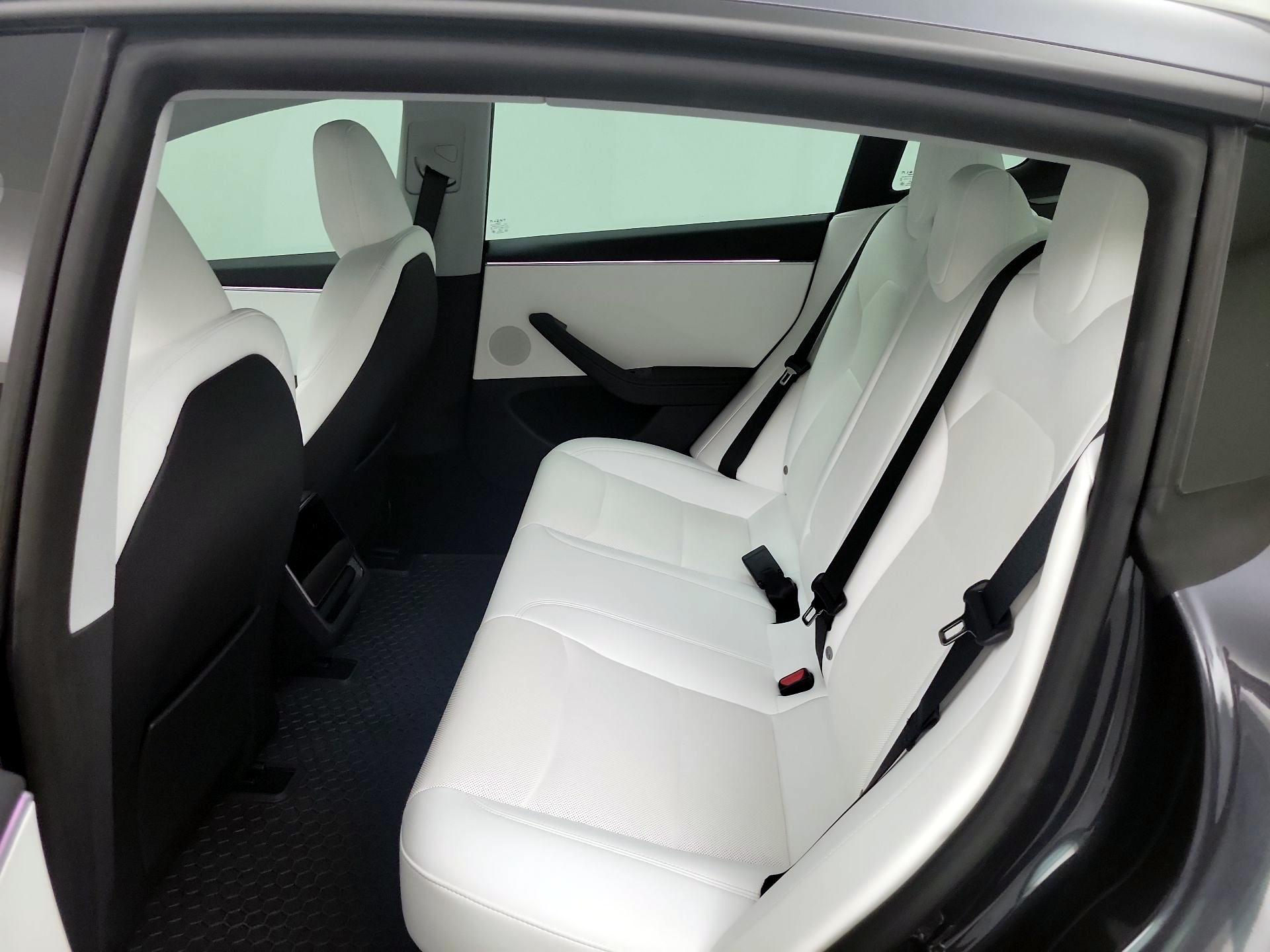 Thumbnail: 2024 Tesla Model 3 - 20