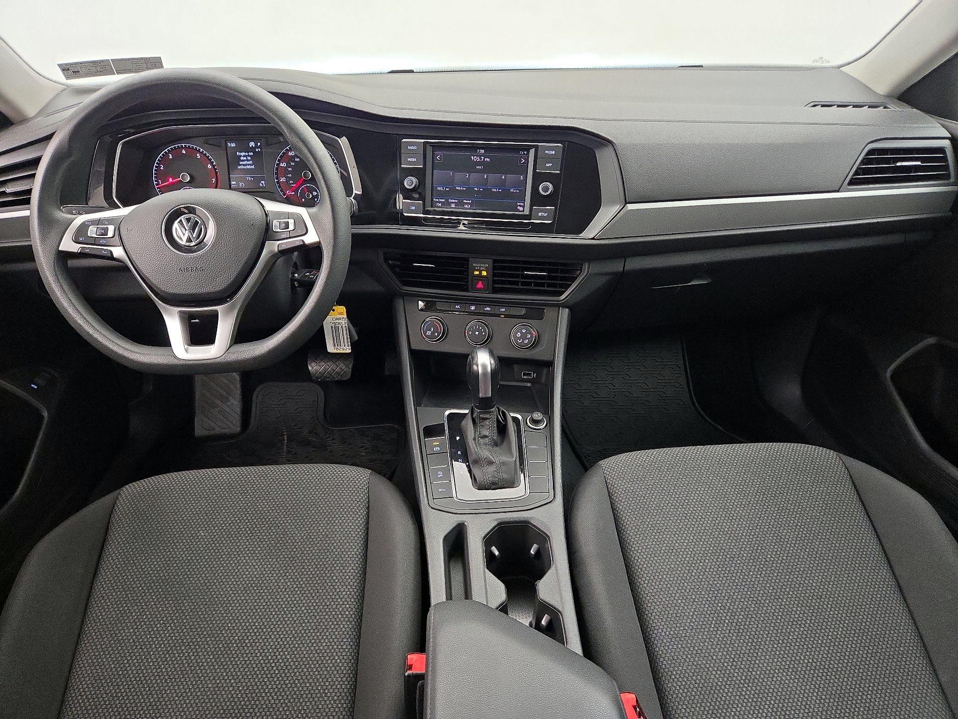 Thumbnail: 2019 Volkswagen Jetta - 9