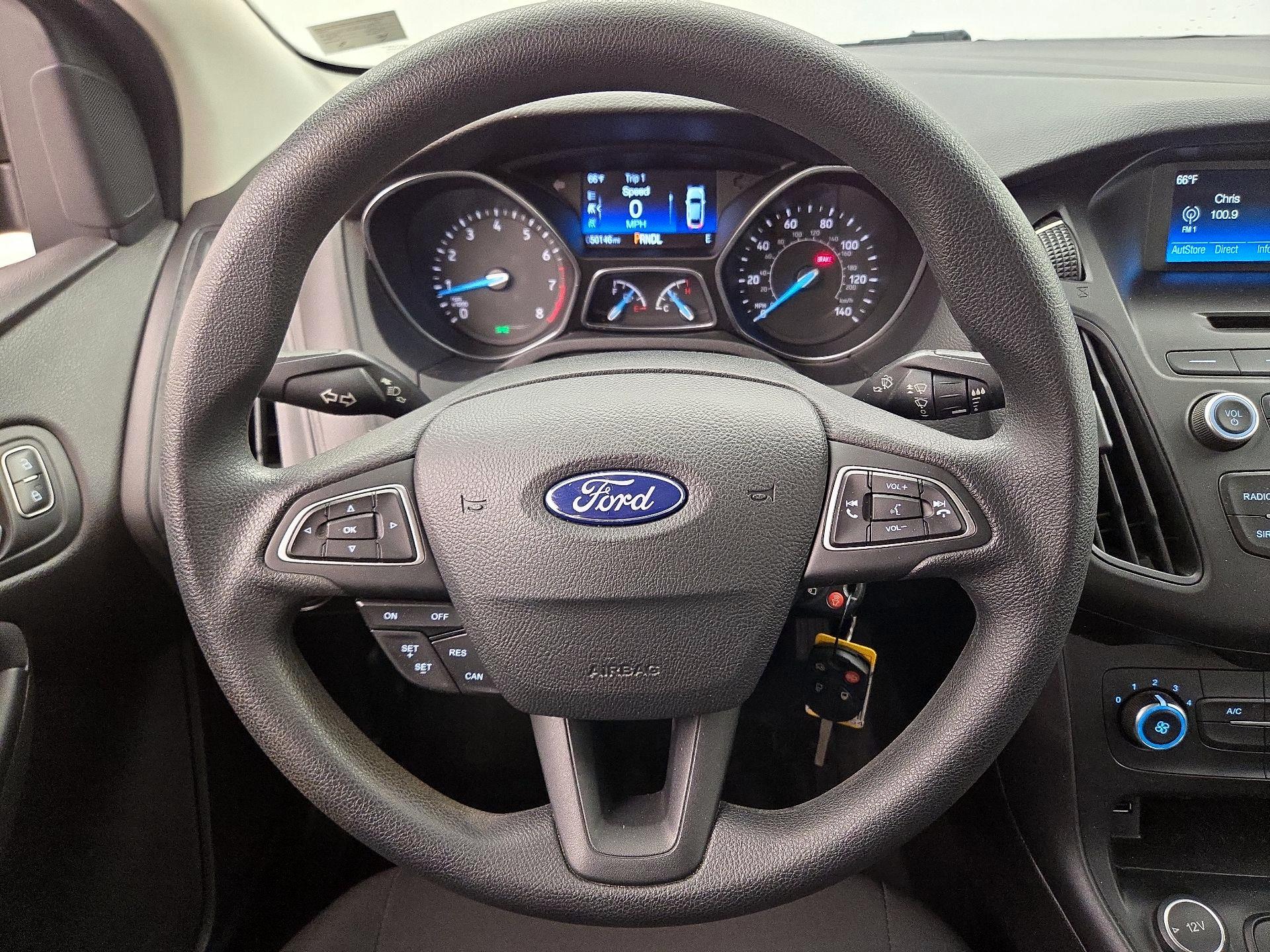 Thumbnail: 2017 Ford Focus - 10