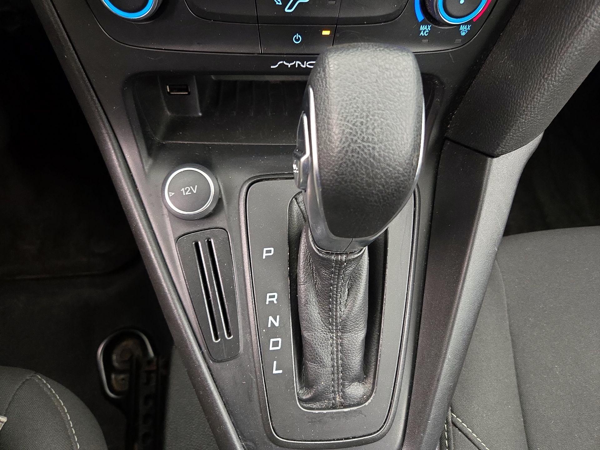 Thumbnail: 2017 Ford Focus - 17