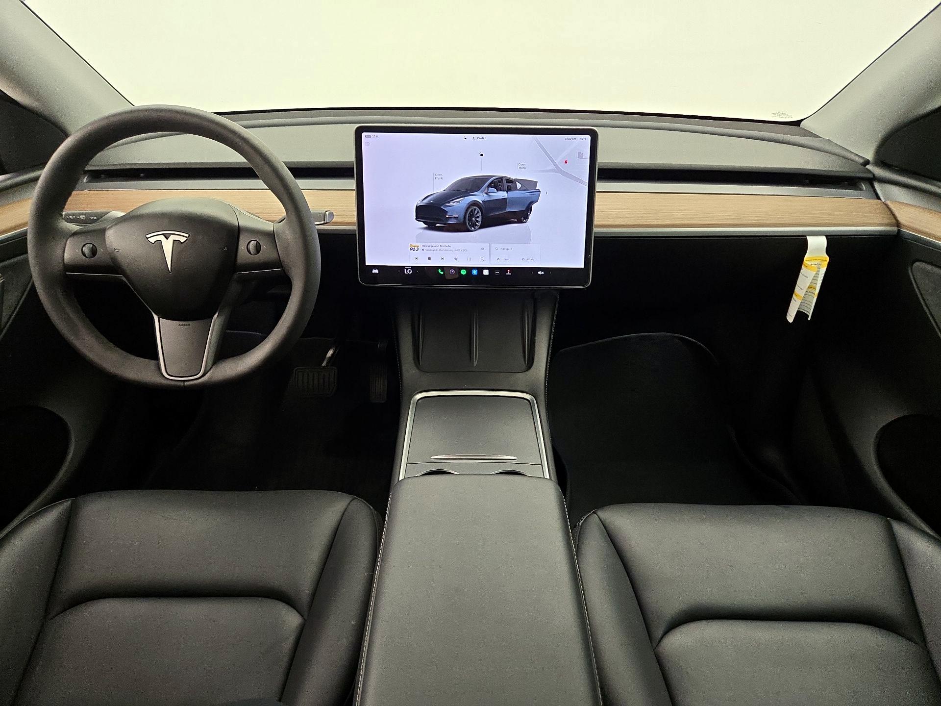 Thumbnail: 2024 Tesla Model Y - 9