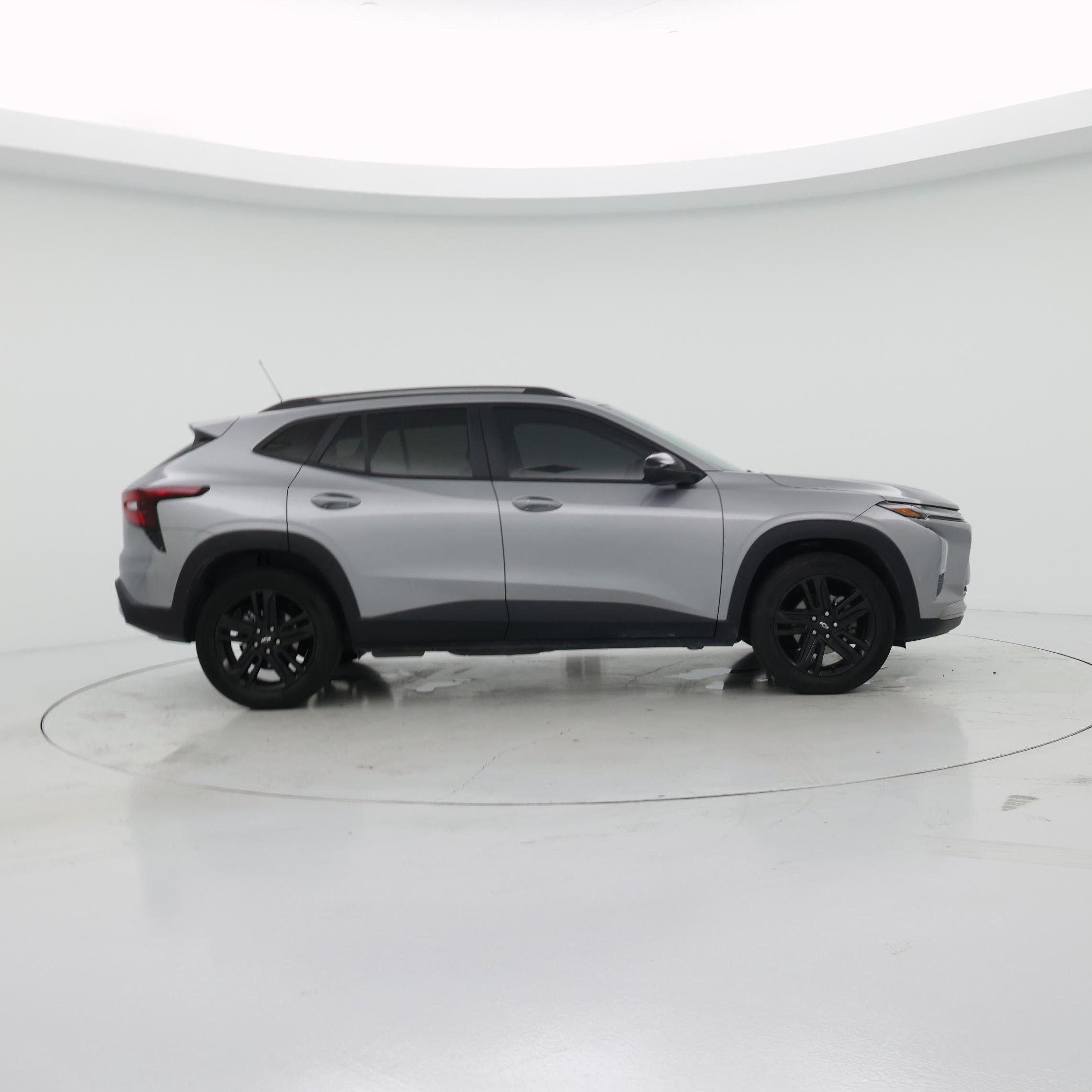 Thumbnail: 2024 Chevrolet Trax - 7
