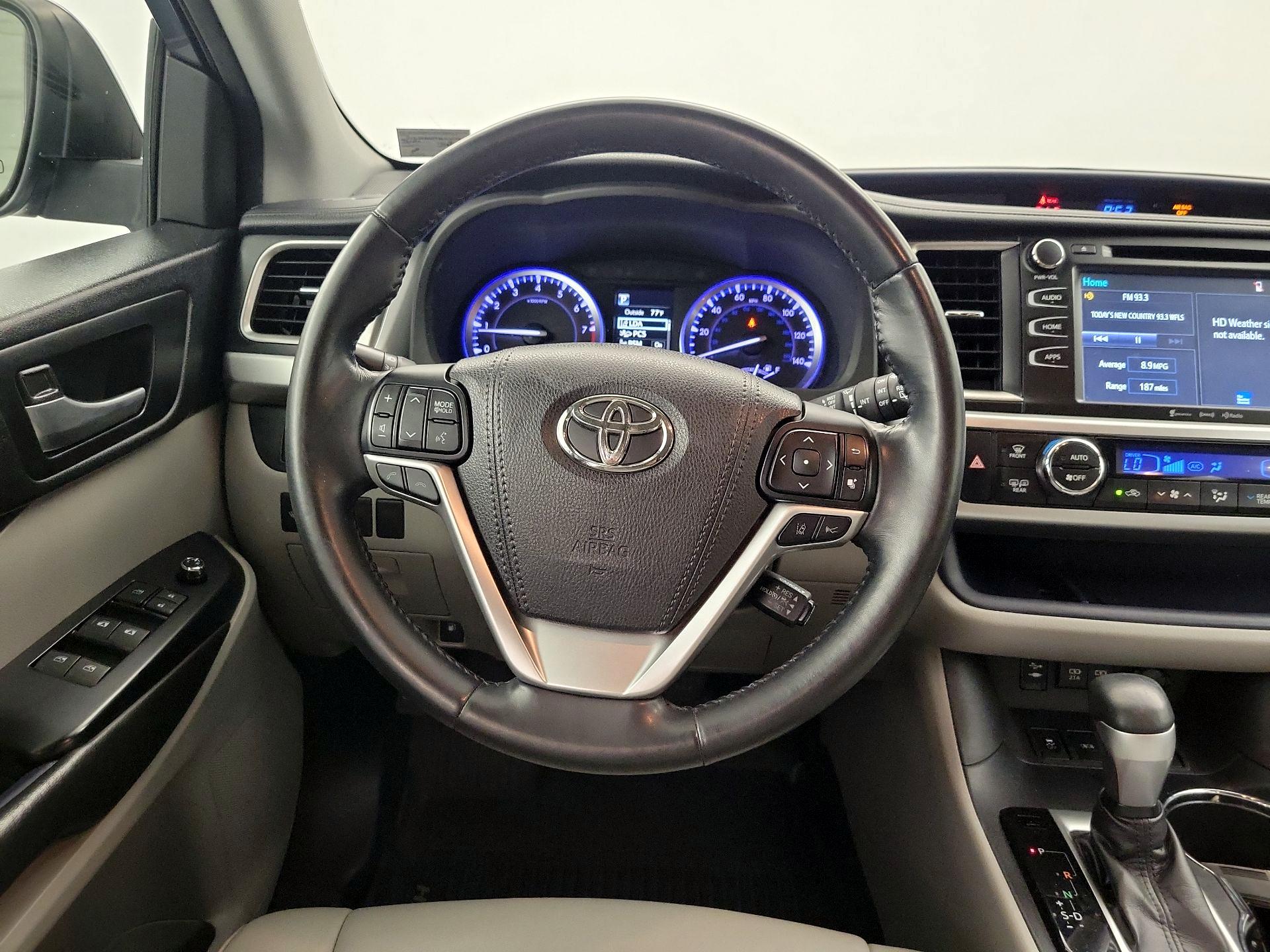 Thumbnail: 2018 Toyota Highlander - 10
