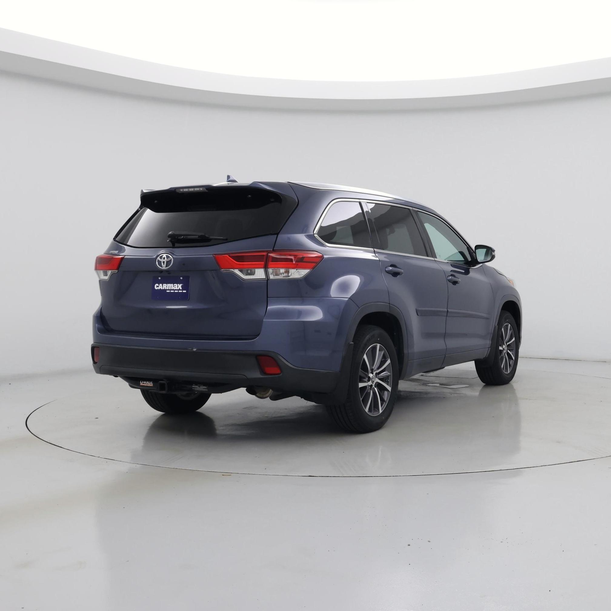 Thumbnail: 2018 Toyota Highlander - 8