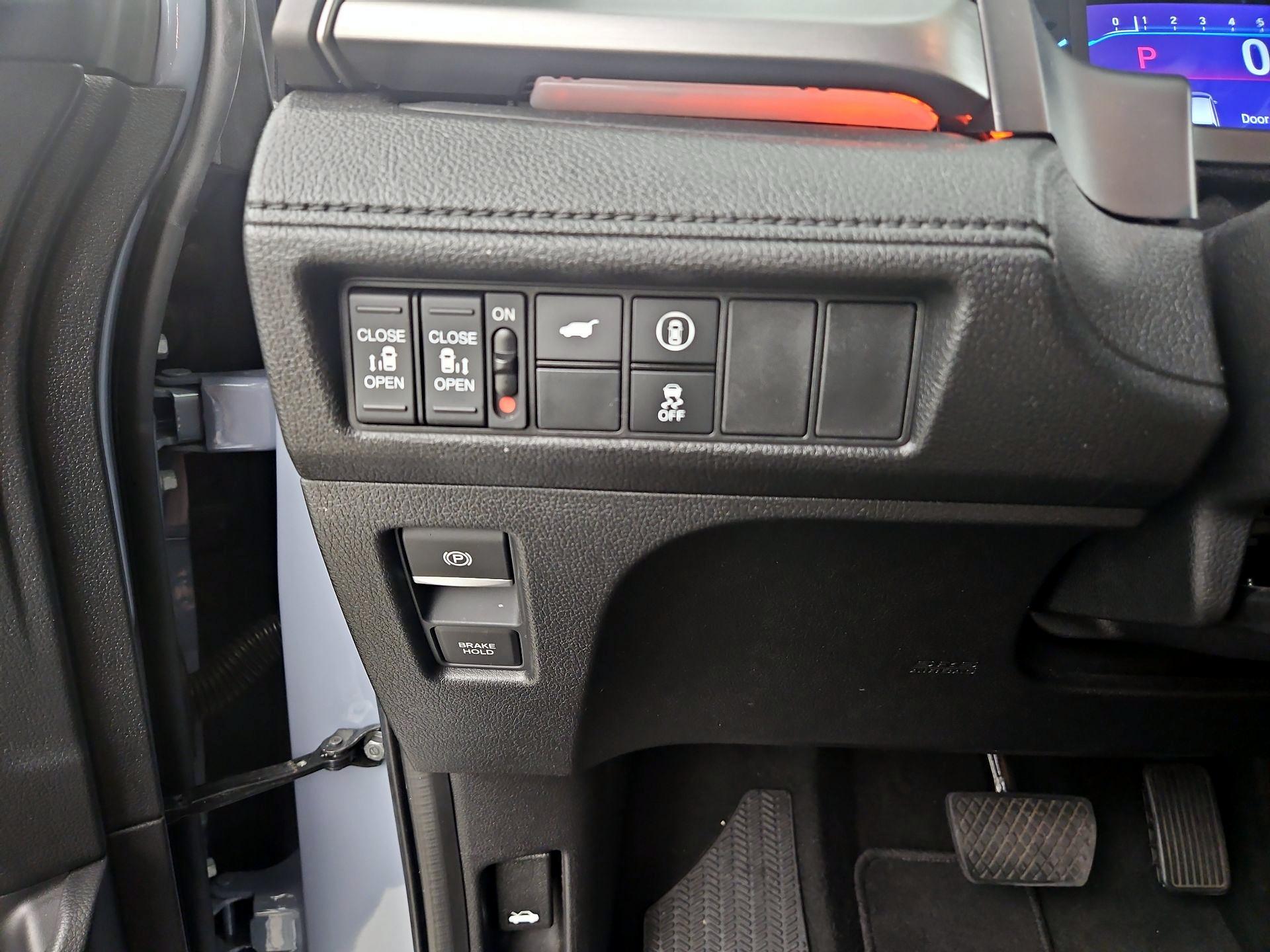 Thumbnail: 2023 Honda Odyssey - 11