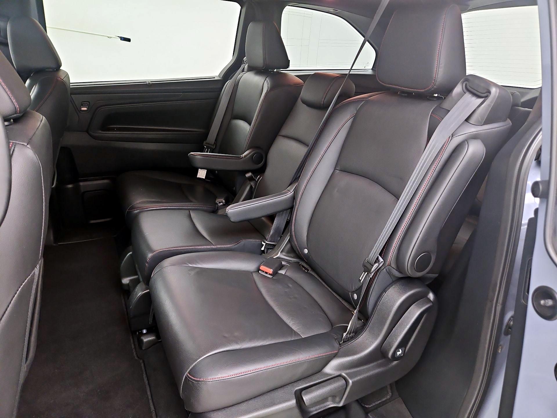 Thumbnail: 2023 Honda Odyssey - 18