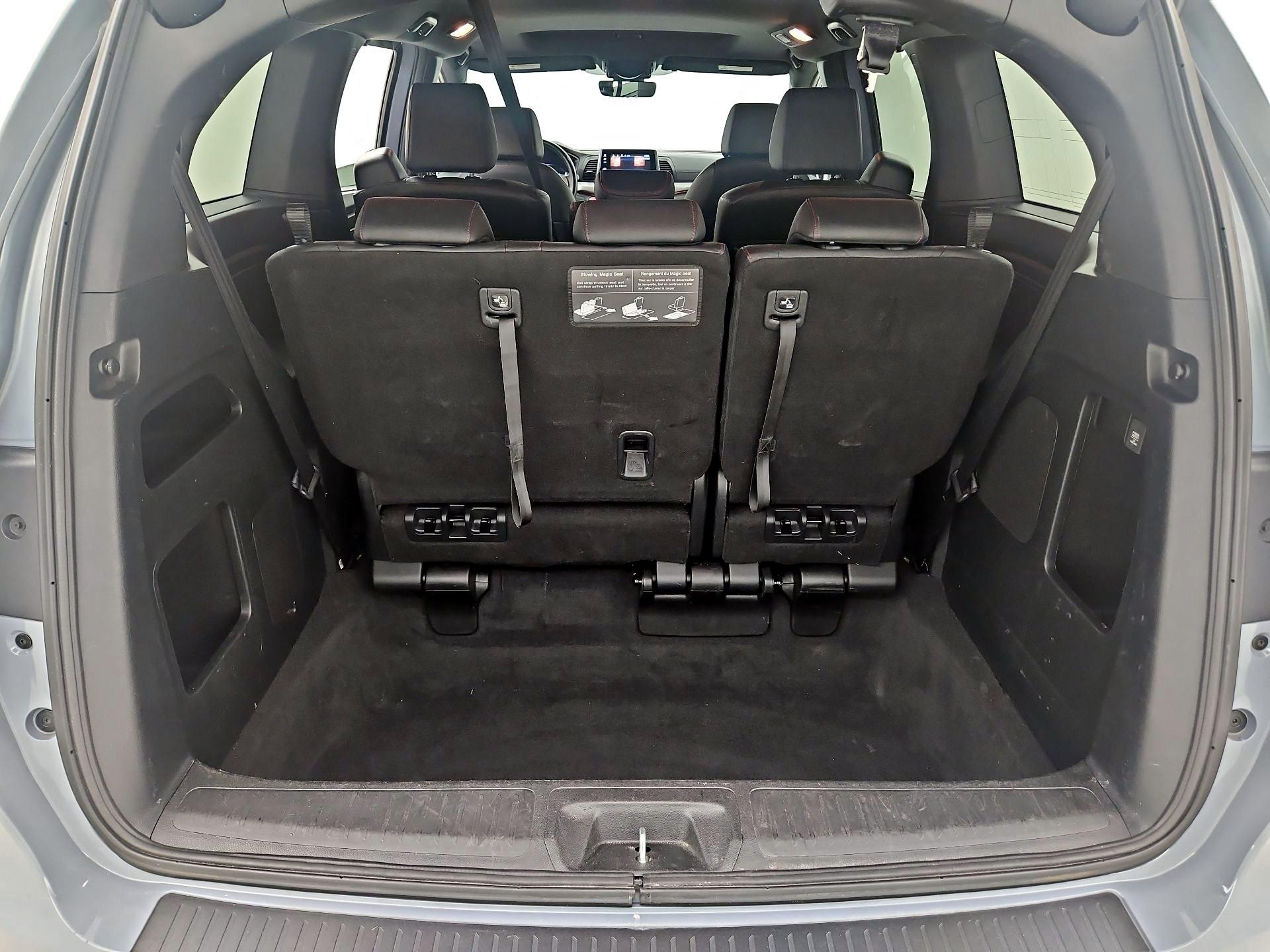 Thumbnail: 2023 Honda Odyssey - 20