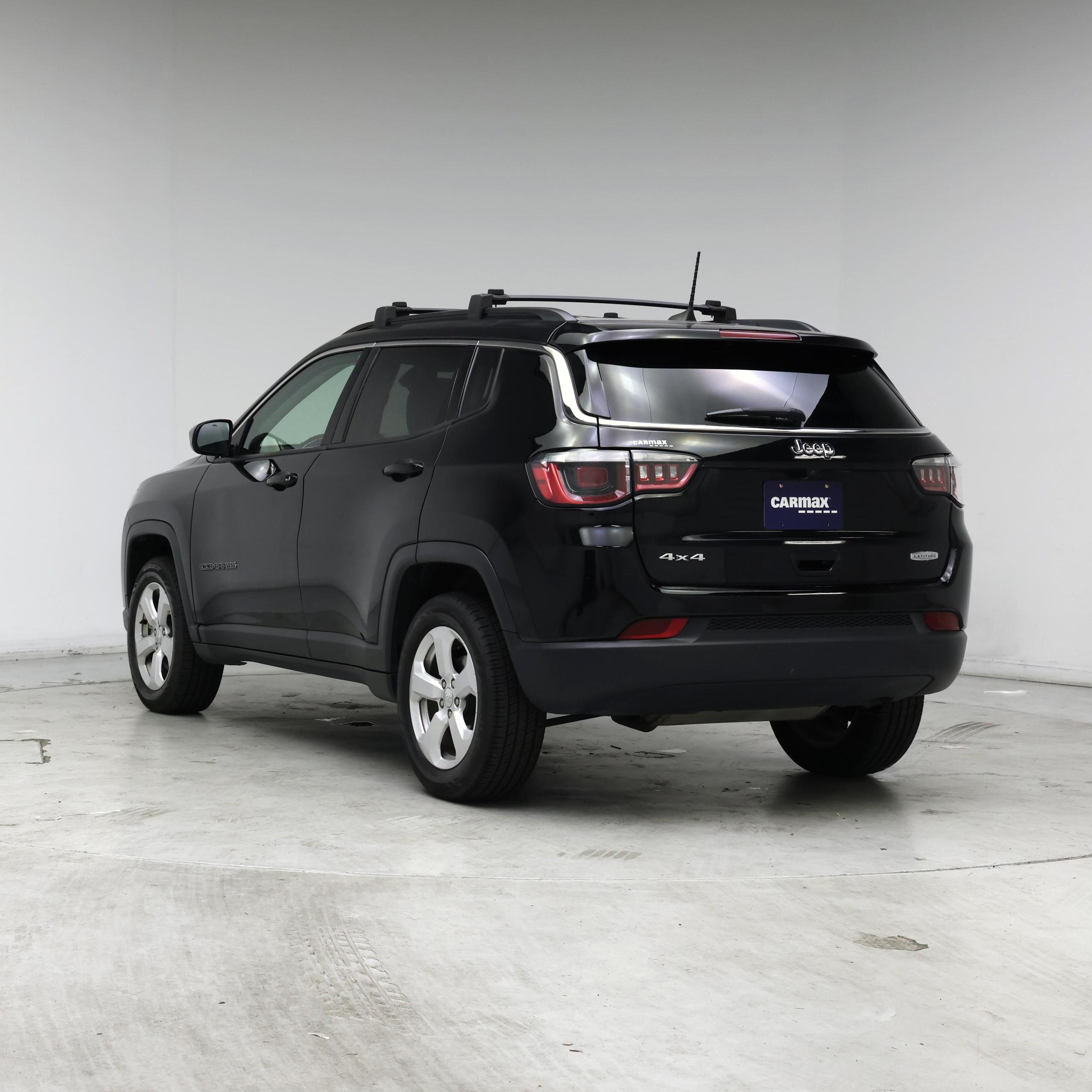 Thumbnail: 2017 Jeep Compass - 2
