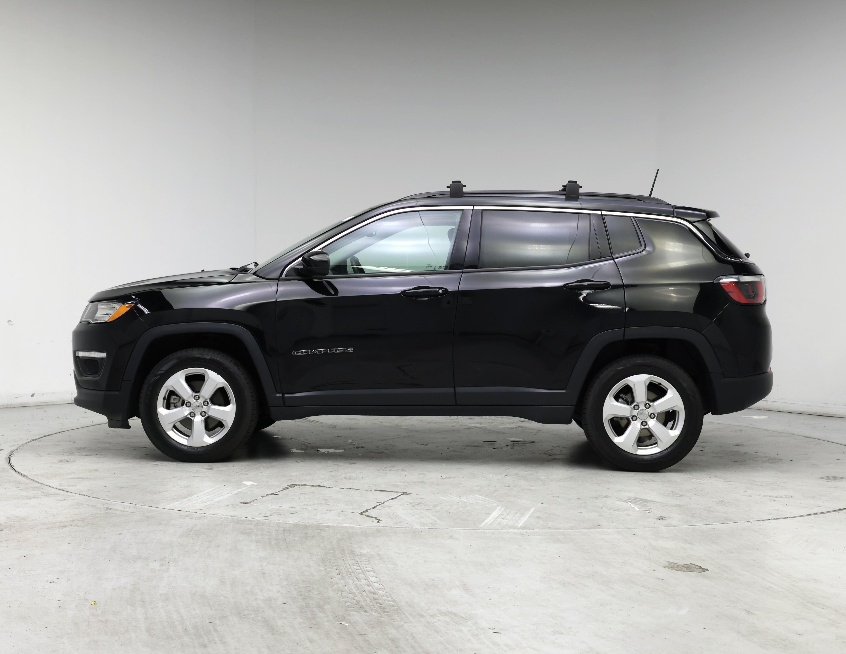 Thumbnail: 2017 Jeep Compass - 3