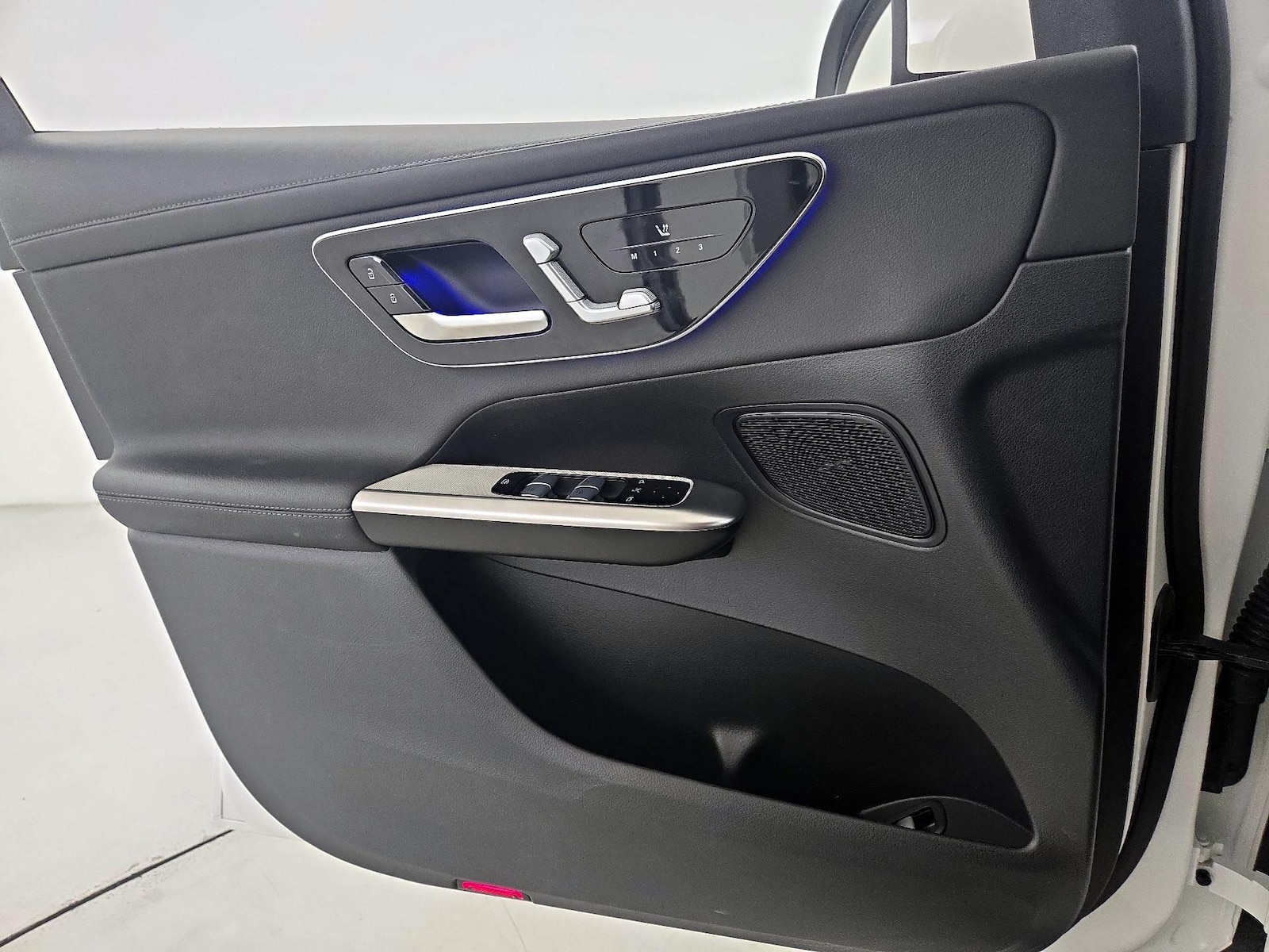2025 Mercedes-Benz GLC Base - Photo 13