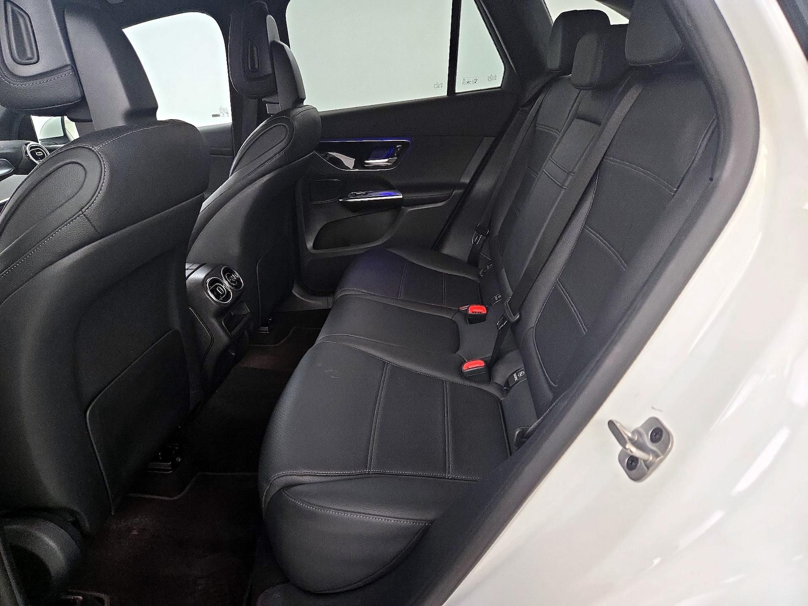 2025 Mercedes-Benz GLC Base - Photo 20