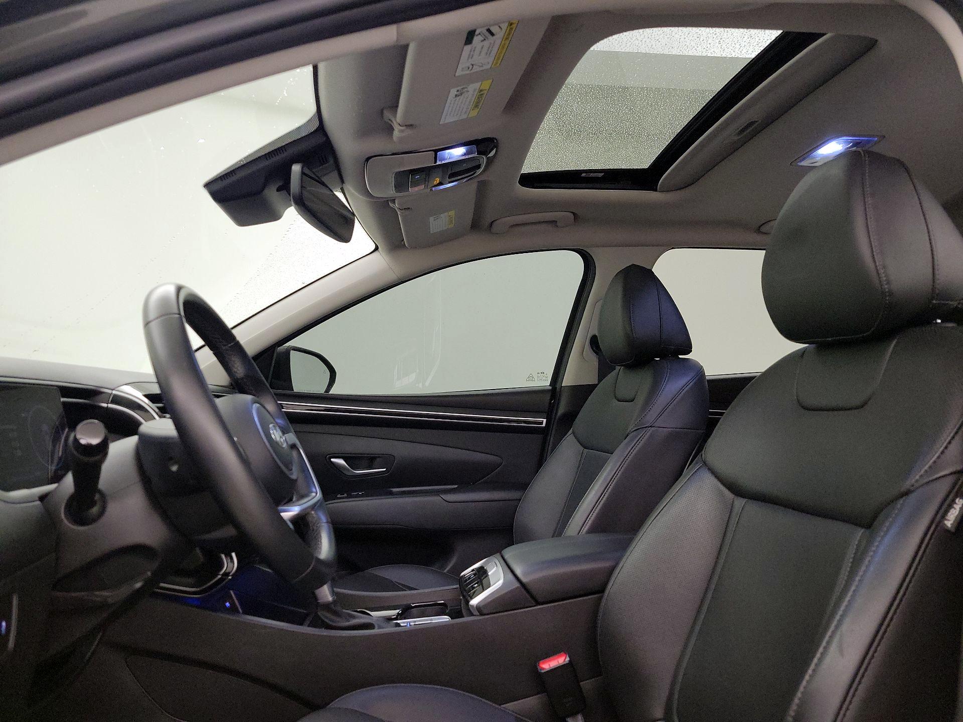 Thumbnail: 2023 Hyundai Tucson - 18