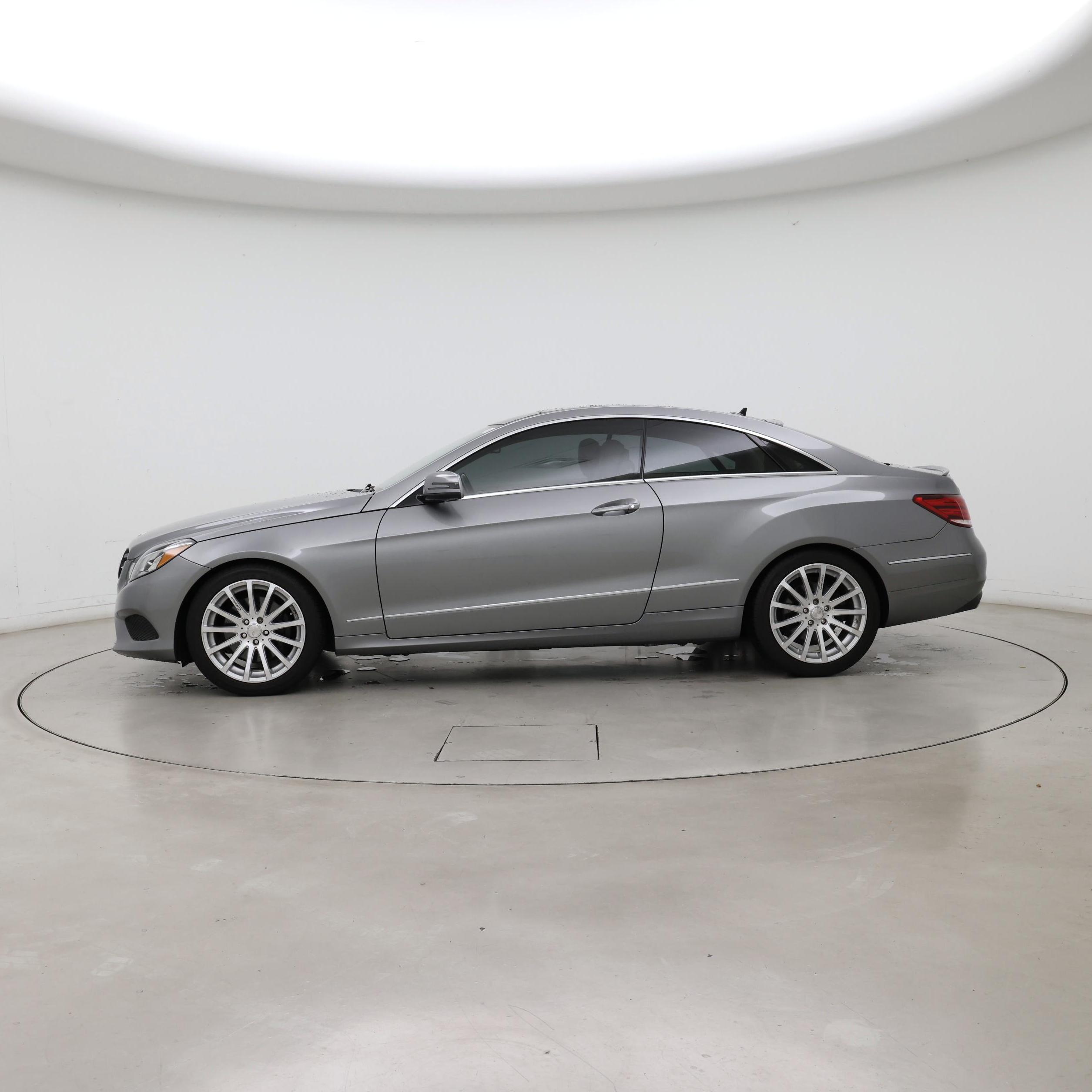 Thumbnail: 2015 Mercedes-Benz E-Class - 3