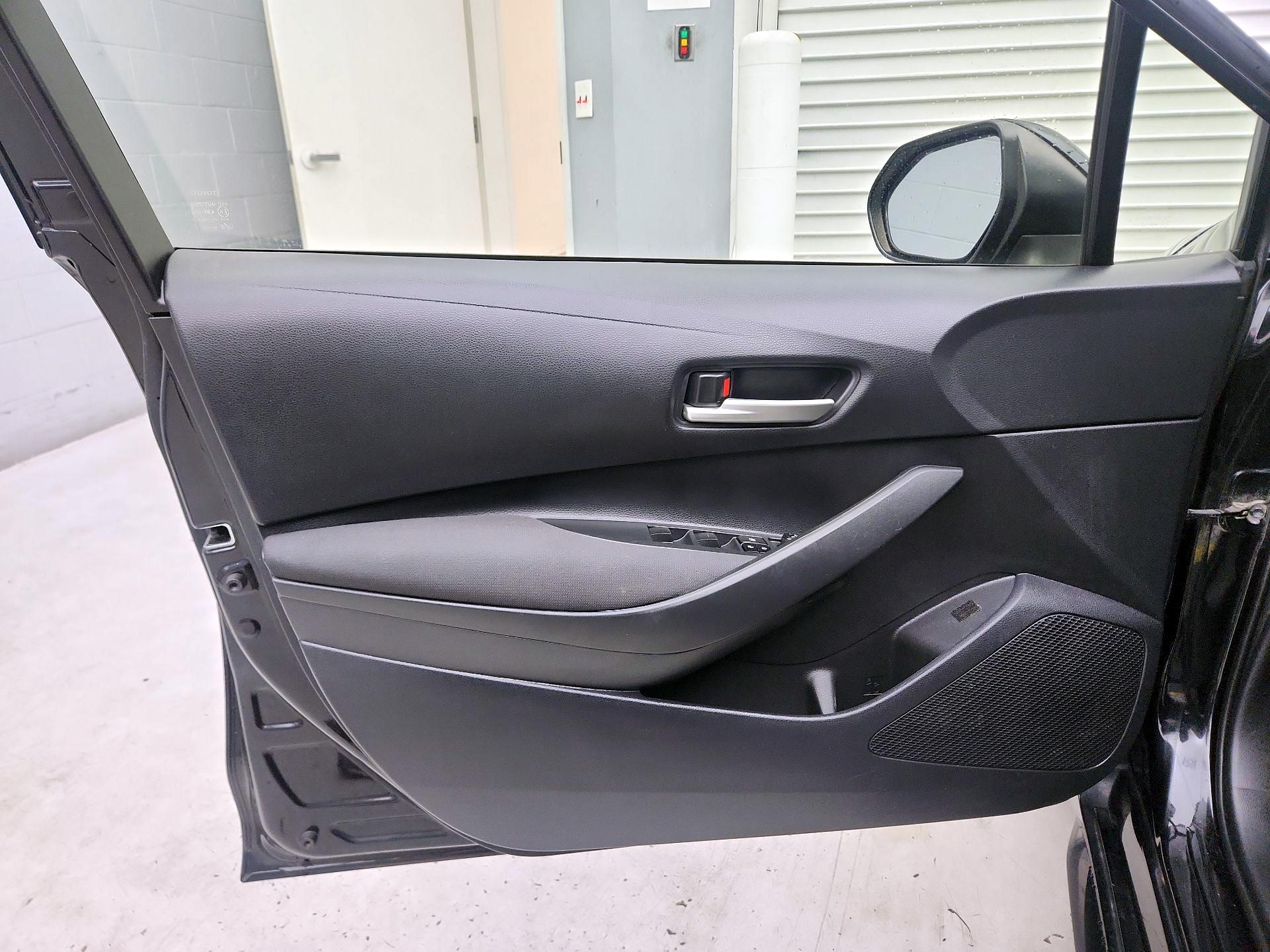 Thumbnail: 2020 Toyota Corolla - 12