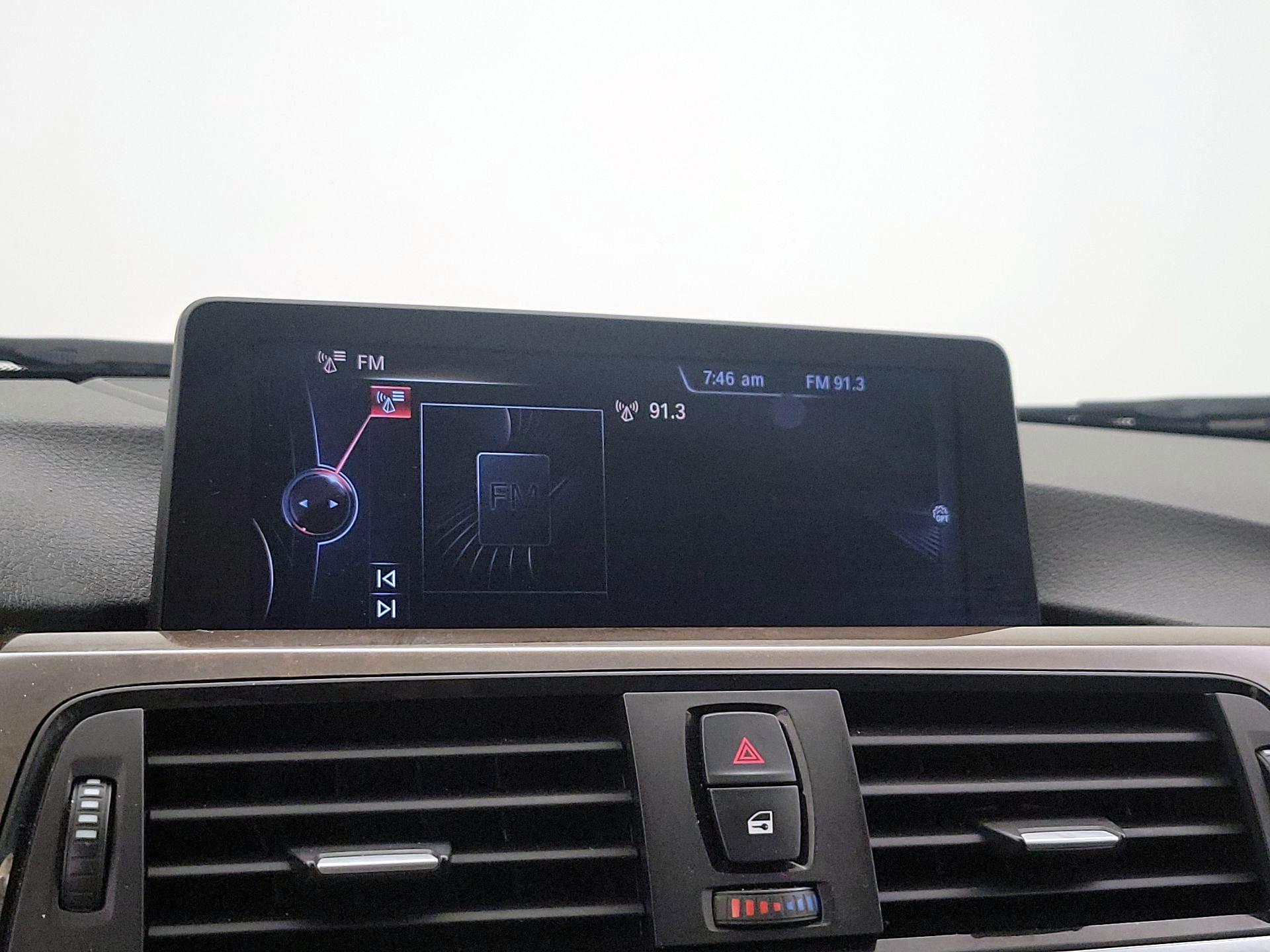 Thumbnail: 2015 BMW 3 Series - 14