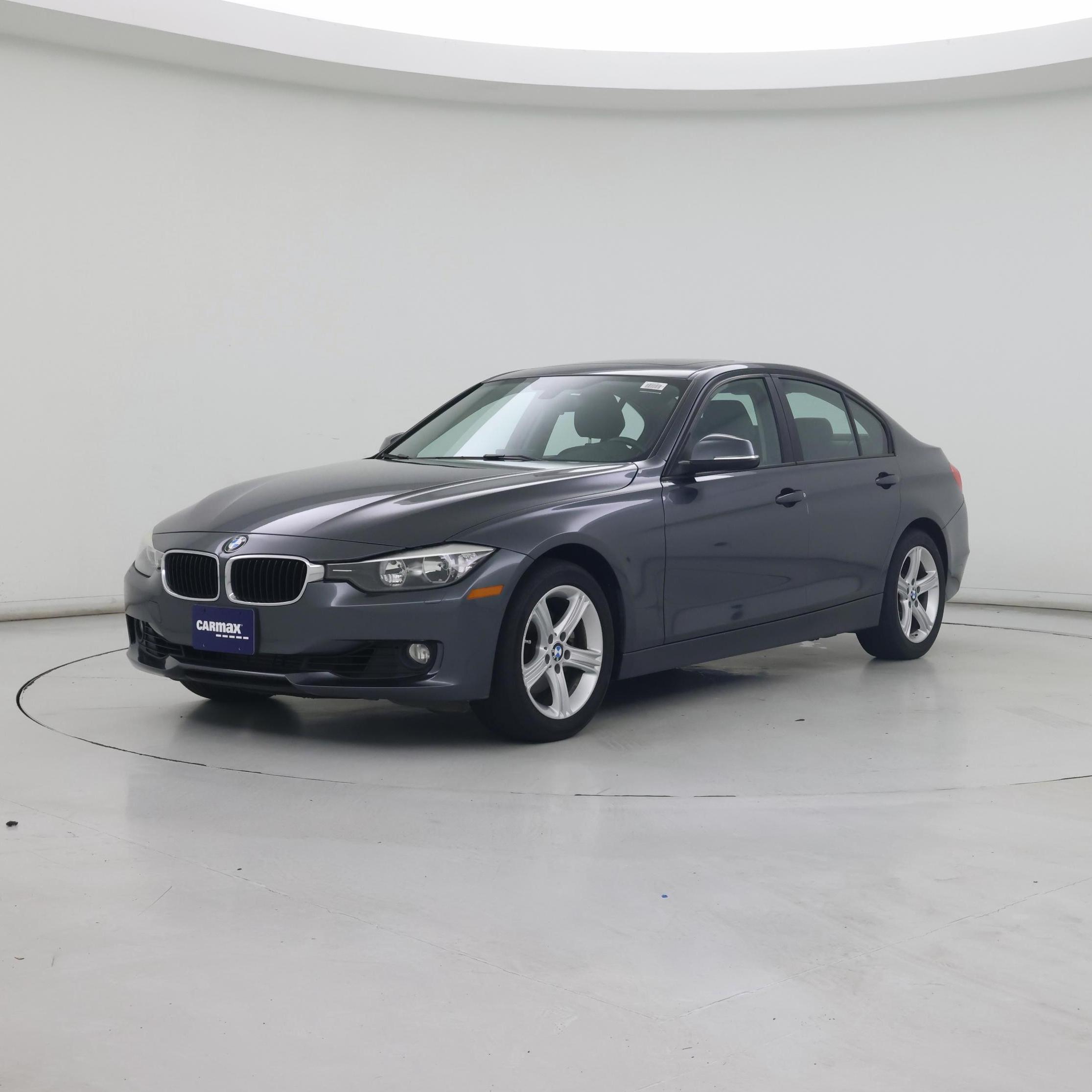 Thumbnail: 2015 BMW 3 Series - 4
