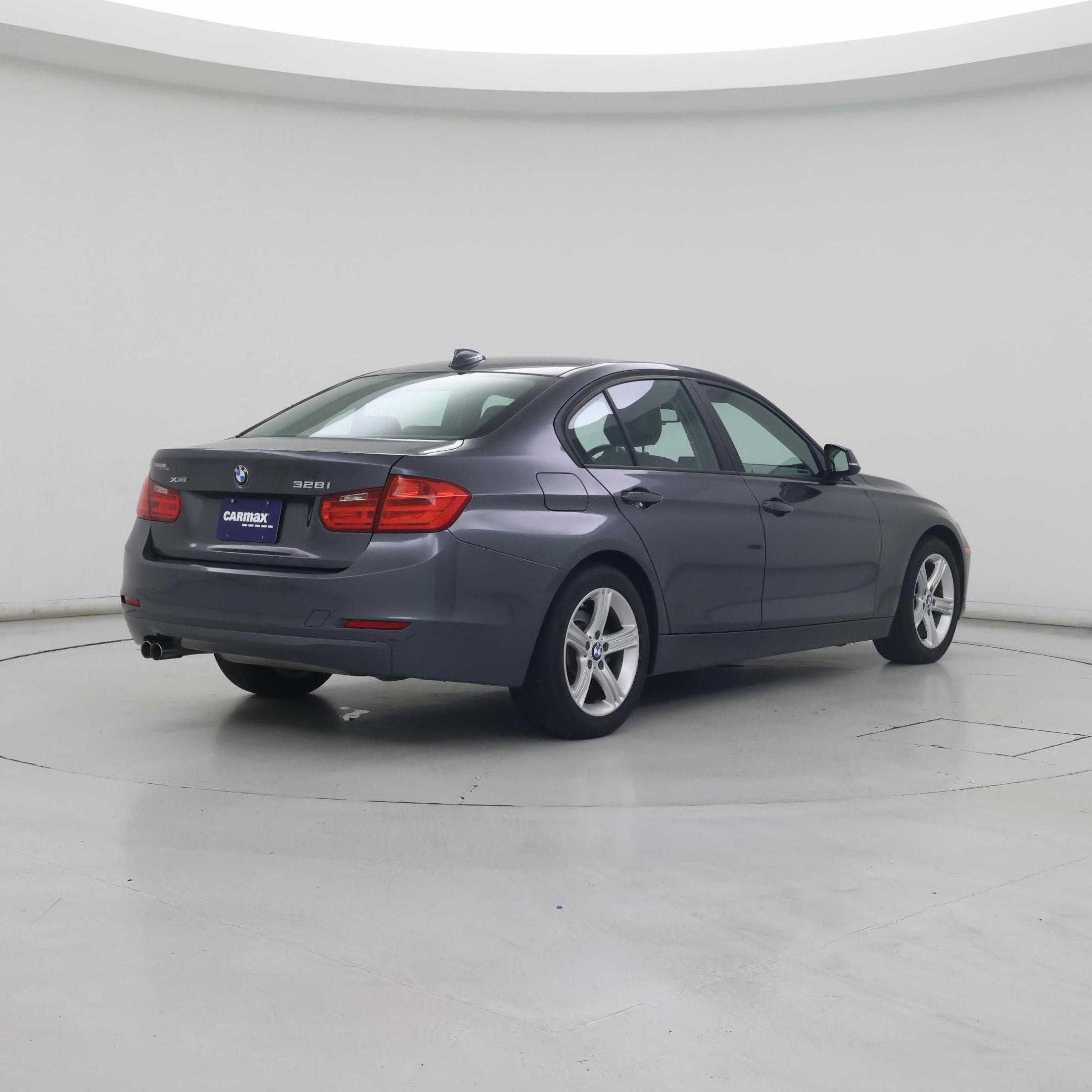 Thumbnail: 2015 BMW 3 Series - 8